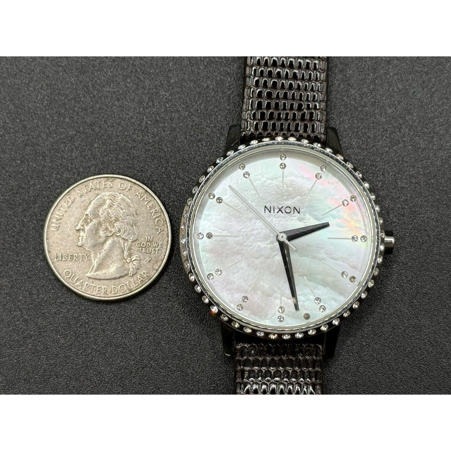 Nixon Kensington Pearl Cubic Zirconia 38MM Watch New Battery N13