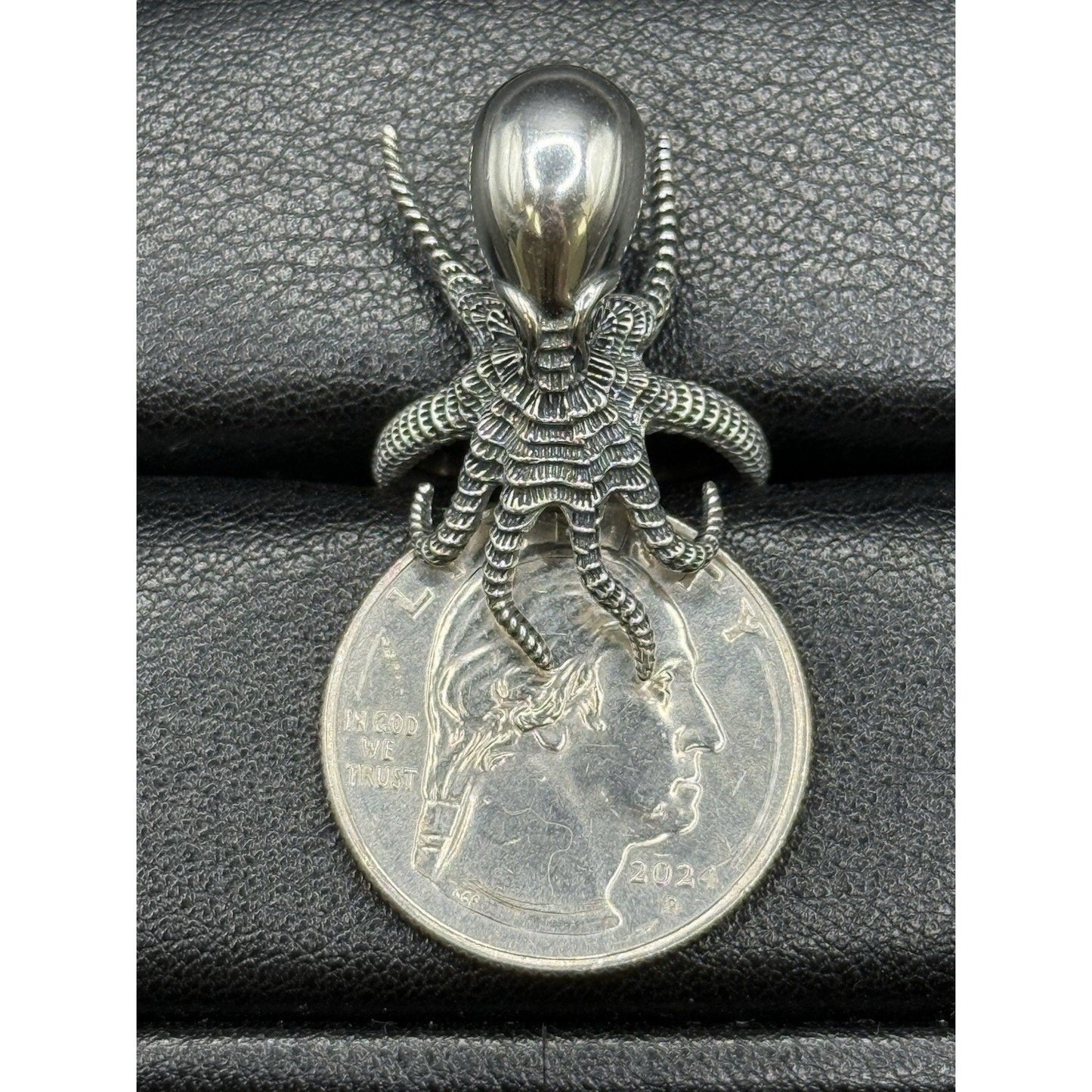 New Condition Sterling Silver Octopus Ring Size 7.00