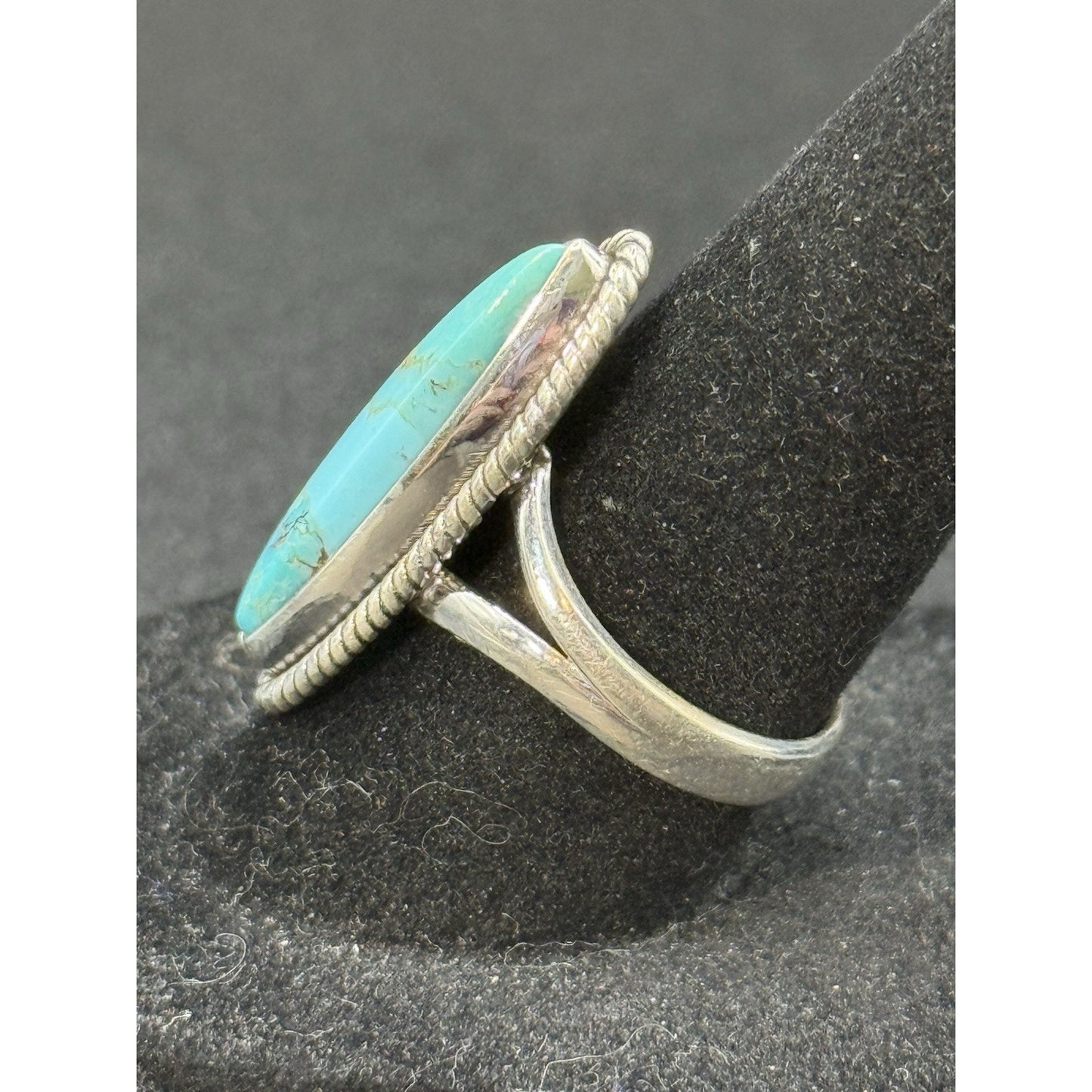 New Condition Sterling Silver Turquoise Oblong Ring Size 7.00
