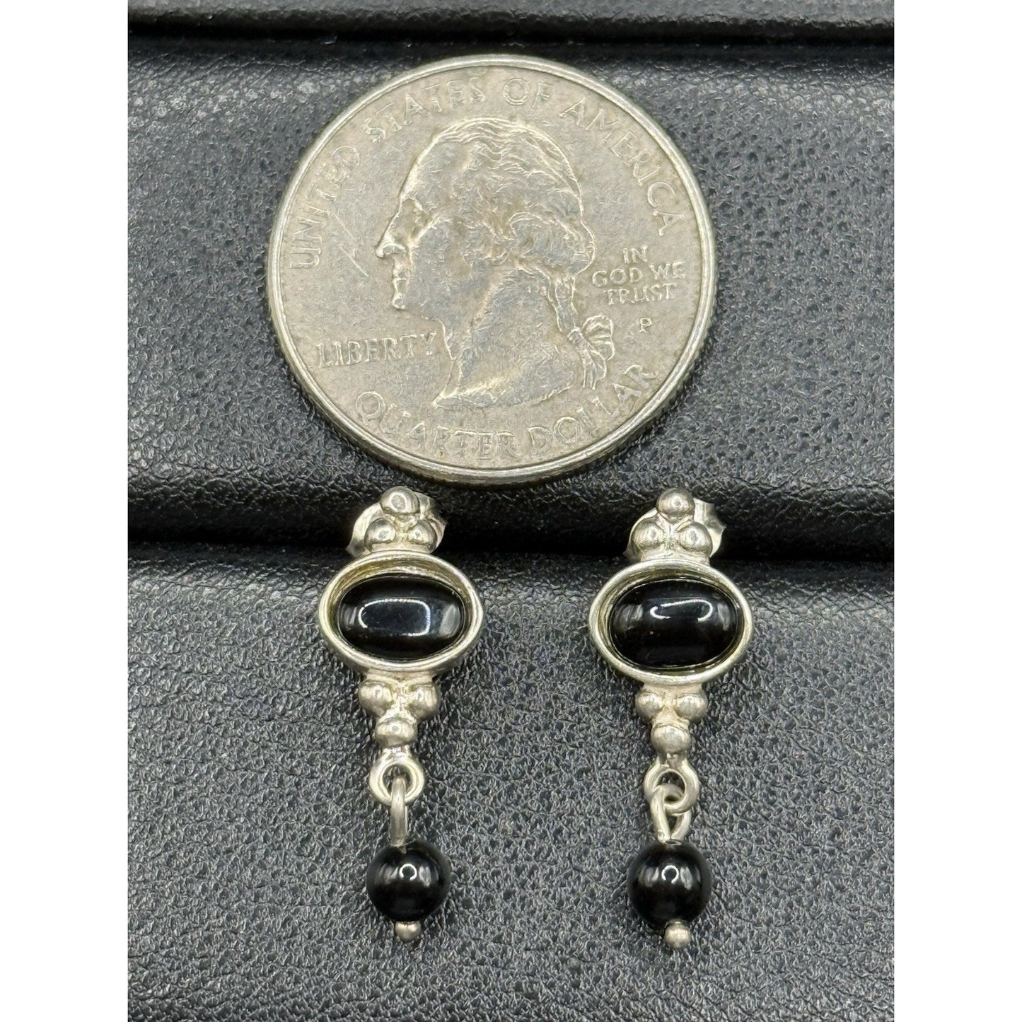 Sterling Silver Onyx Dangle Earrings 925 Q23