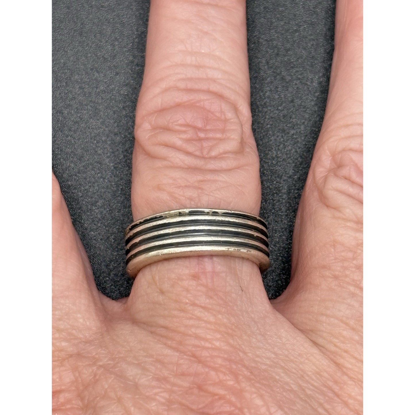 Vintage Taxco 8MM Grooved Band Ring Size 8.25 P10