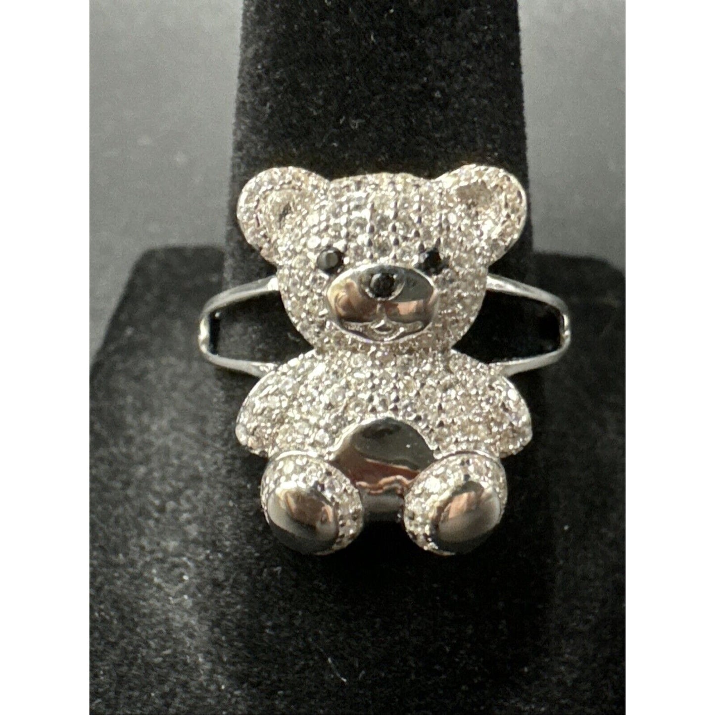New Condition Sterling Silver CZ Encrusted Teddy Bear Ring 925 Size 7