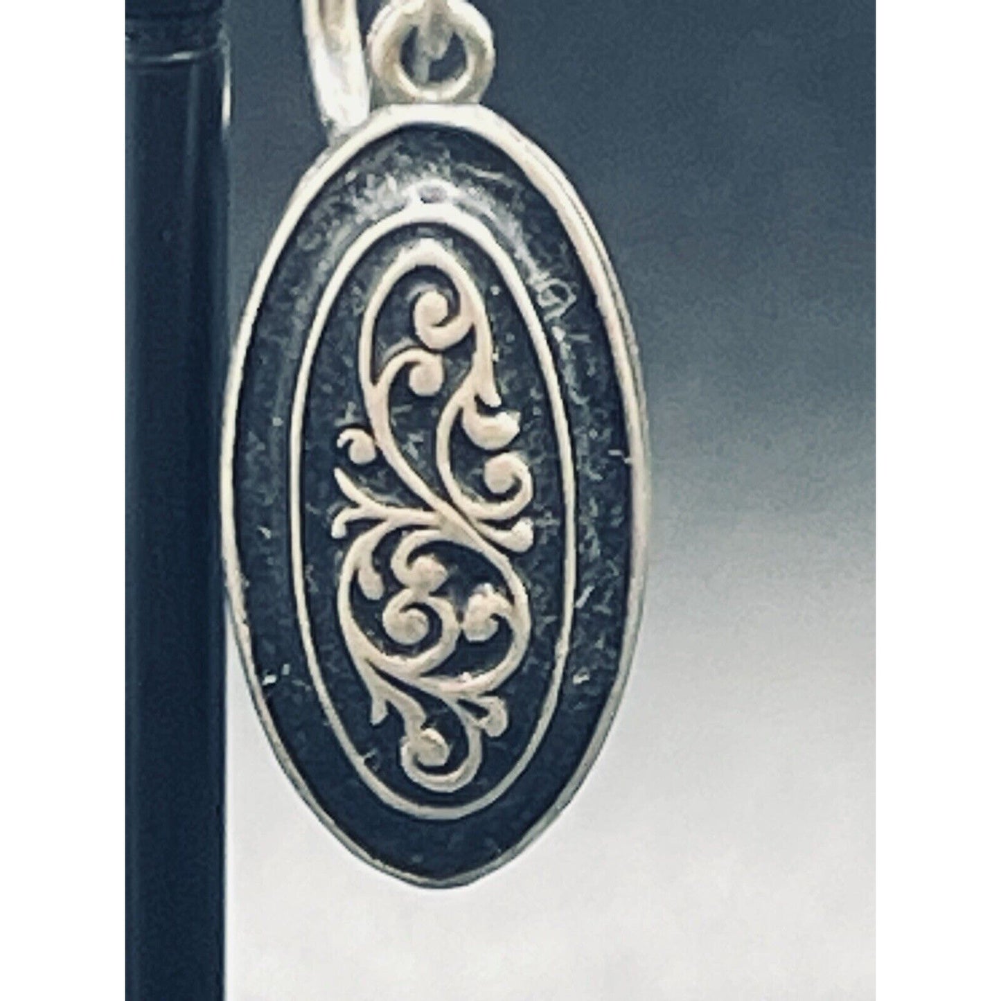 Vintage Sterling Silver Onyx Scroll Screwback Earrings K12