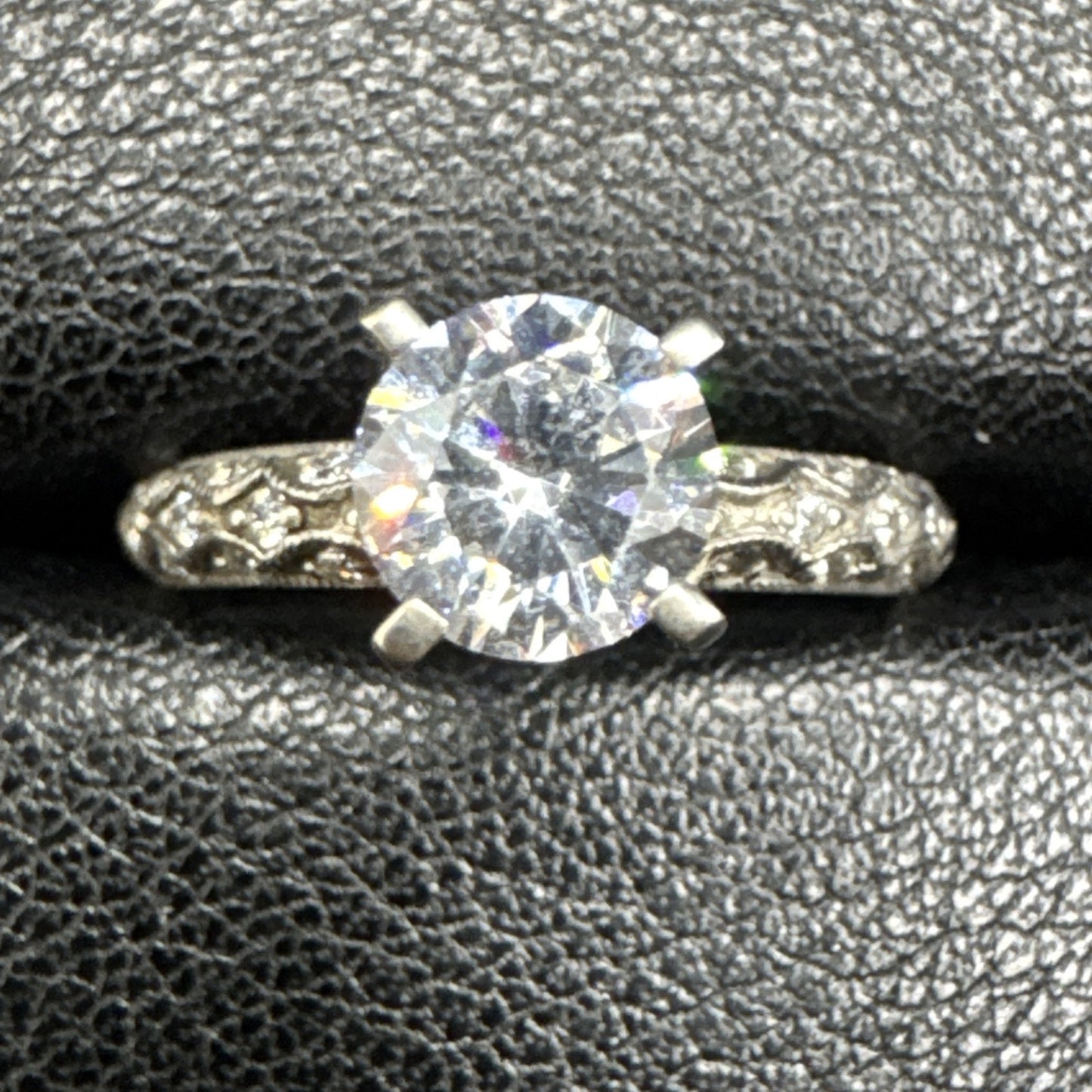 Sterling Silver CZ Ring 925 Size 7 N13
