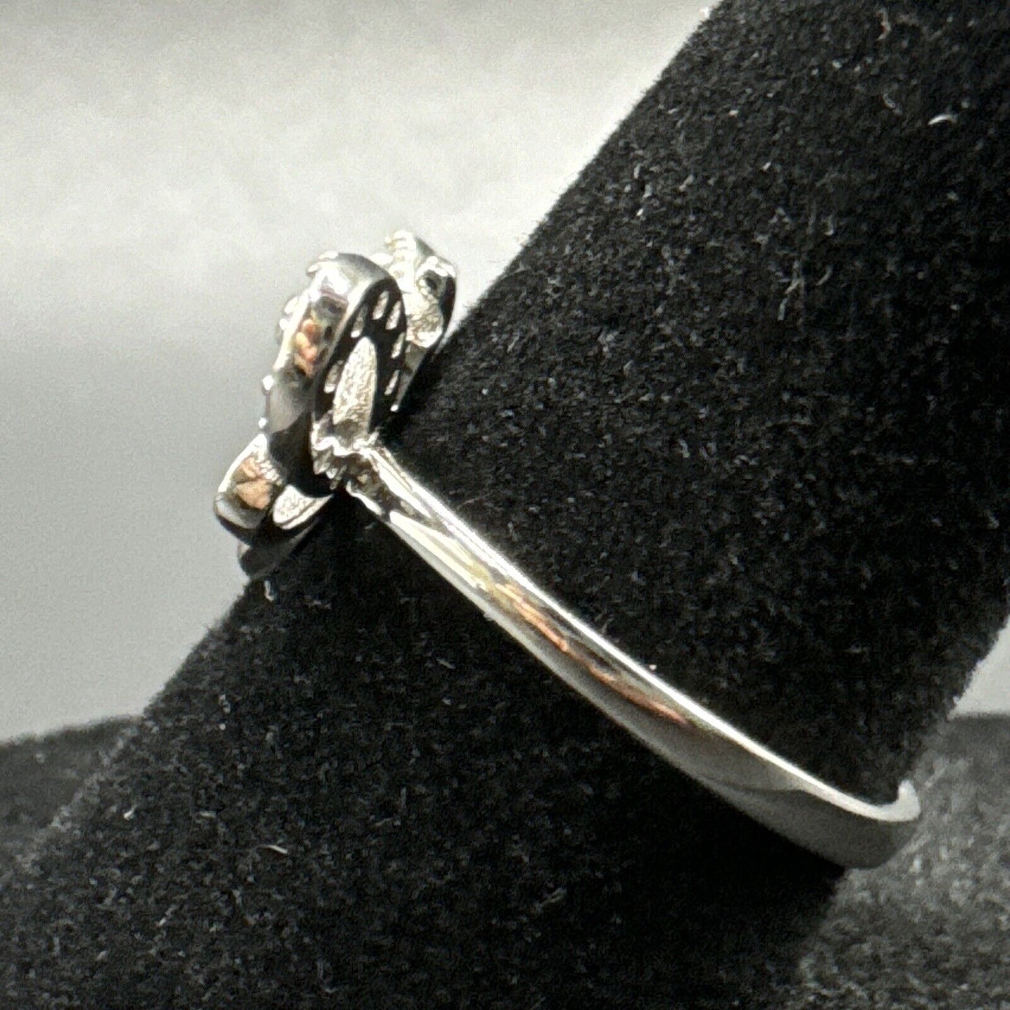 New Condition Sterling Silver Lab Blue Opal CZ Bee Ring 925 Size 7