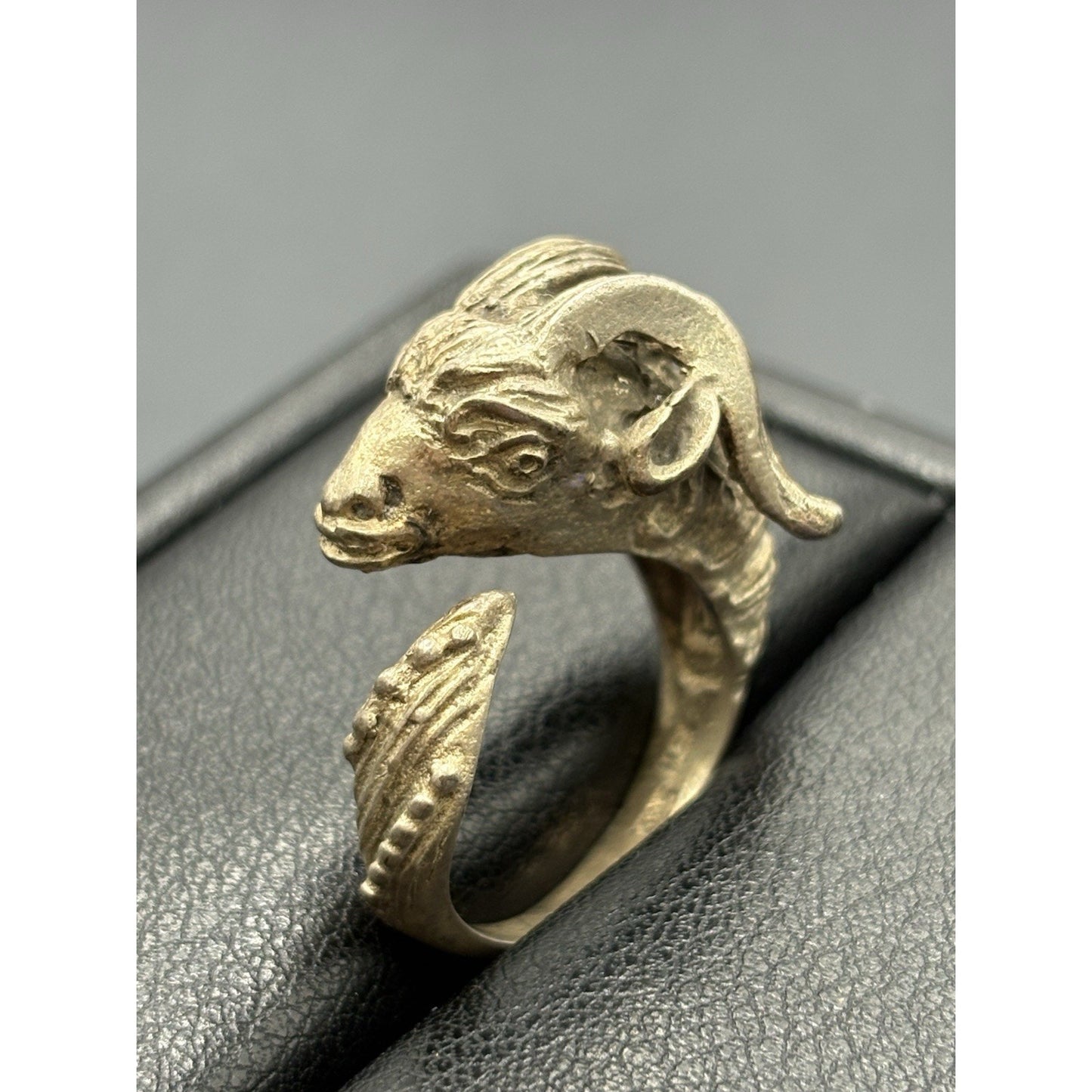 Vintage Sterling Silver Ram’s Head Ring Size 7 Adjustable 8 Grams W18