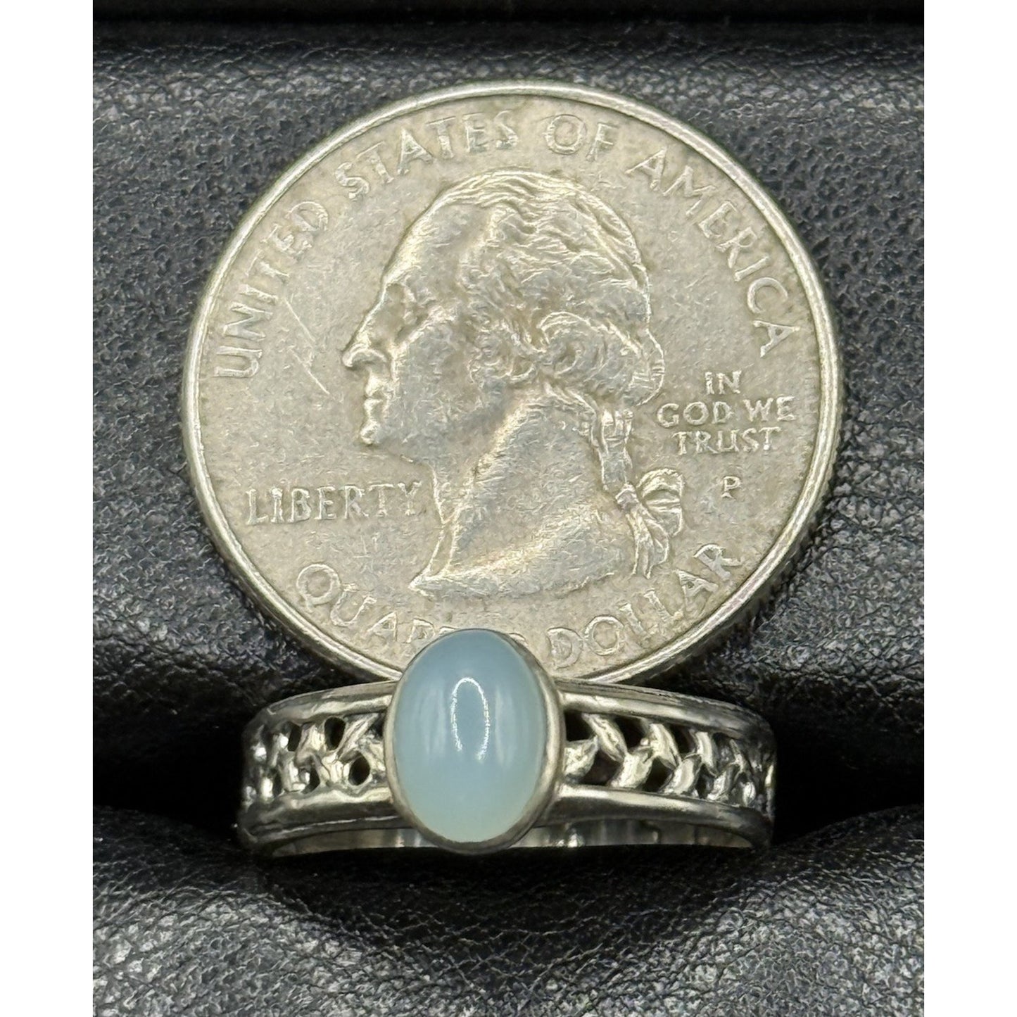 Excellent Used Condition Sterling Silver Milky Aquamarine Ring Size 7.00 P19