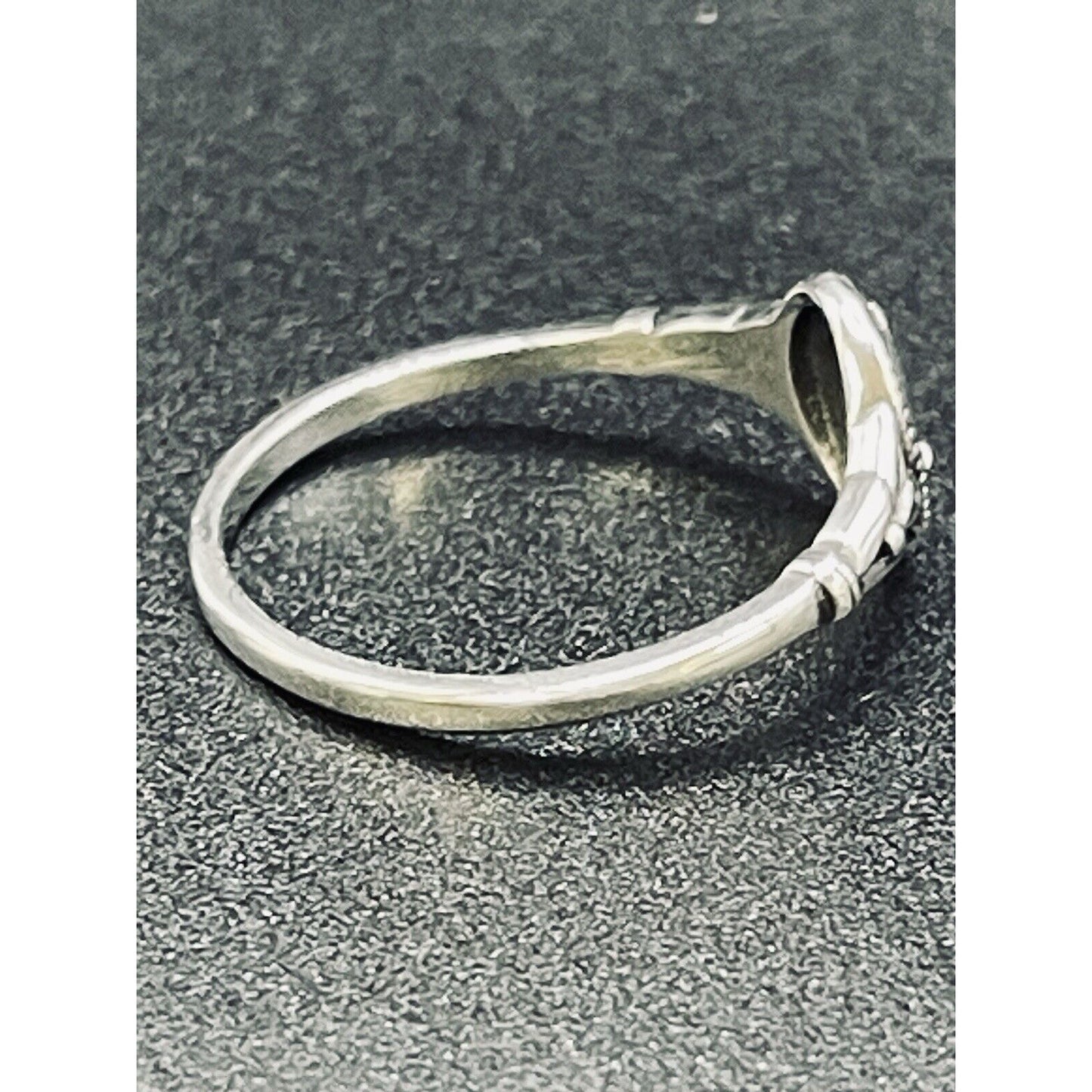 New Condition Sterling Silver Dainty Cross Ring Size 800 925