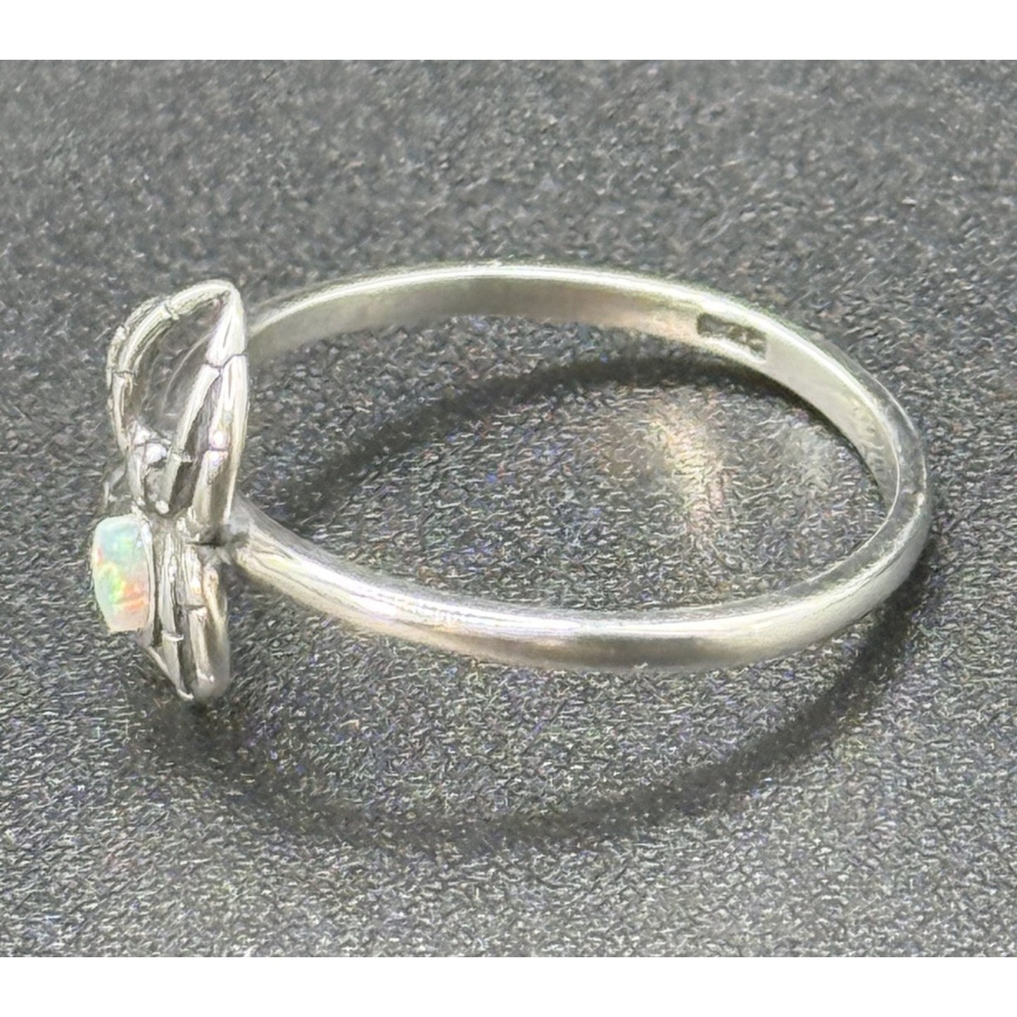 New Condition Sterling Silver Lab Opal Dainty Spider Ring Size 6.50