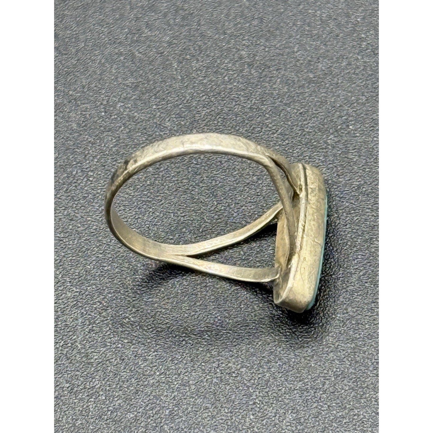 Vintage Sterling Silver Turquoise Dainty Ring Size 5.00 Tested Q16