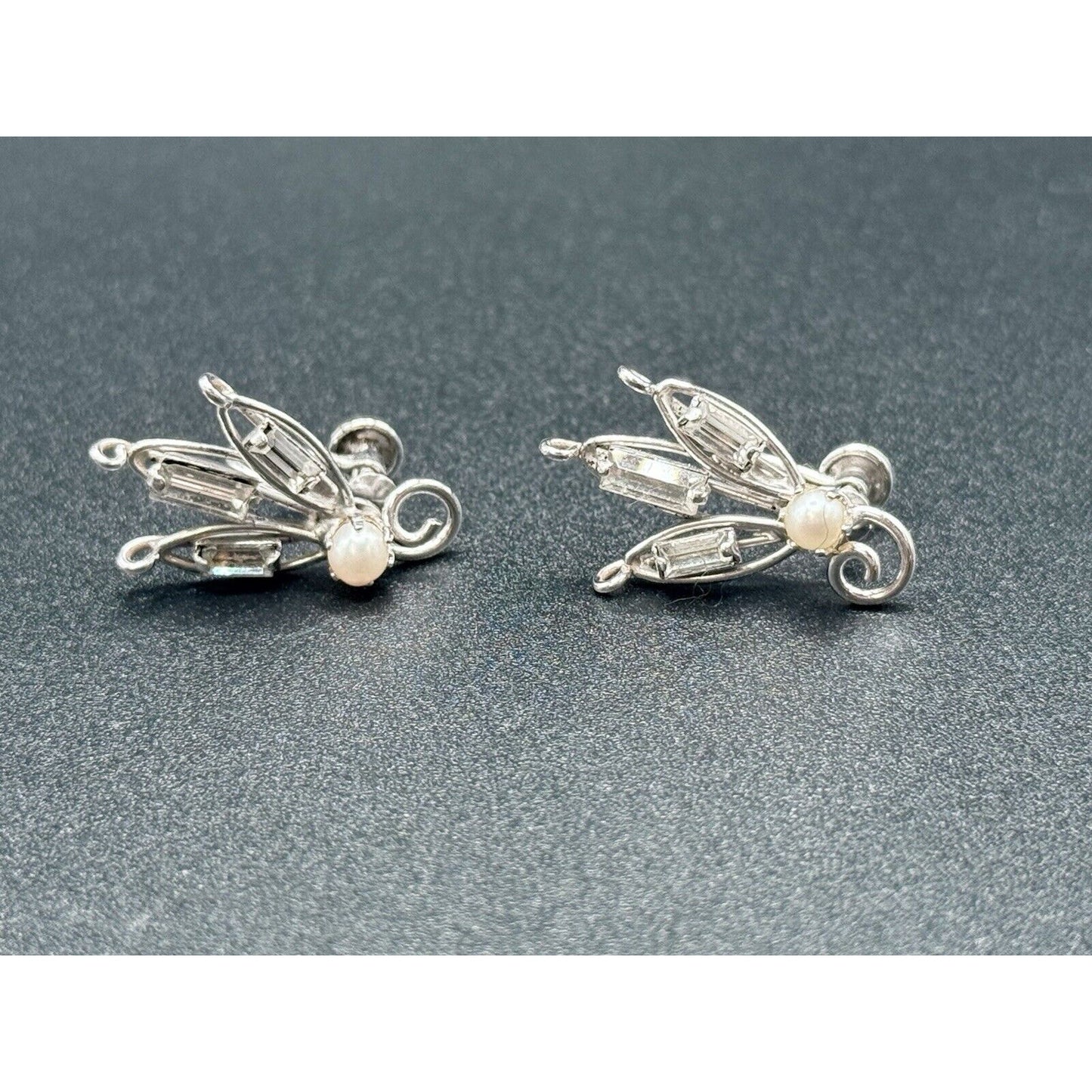 Vintage Sterling Silver Pearl Rhinestone Screw back Earrings M10
