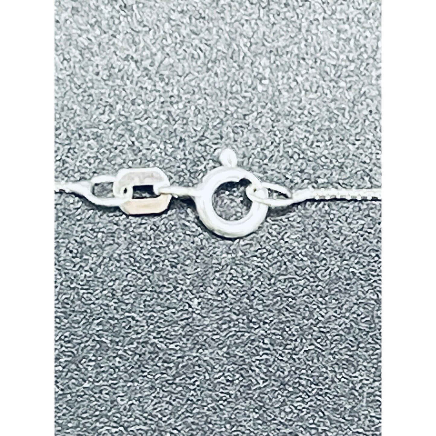 New Condition 18” Sterling Silver Multi Gemstone Graduated Pendant Necklace