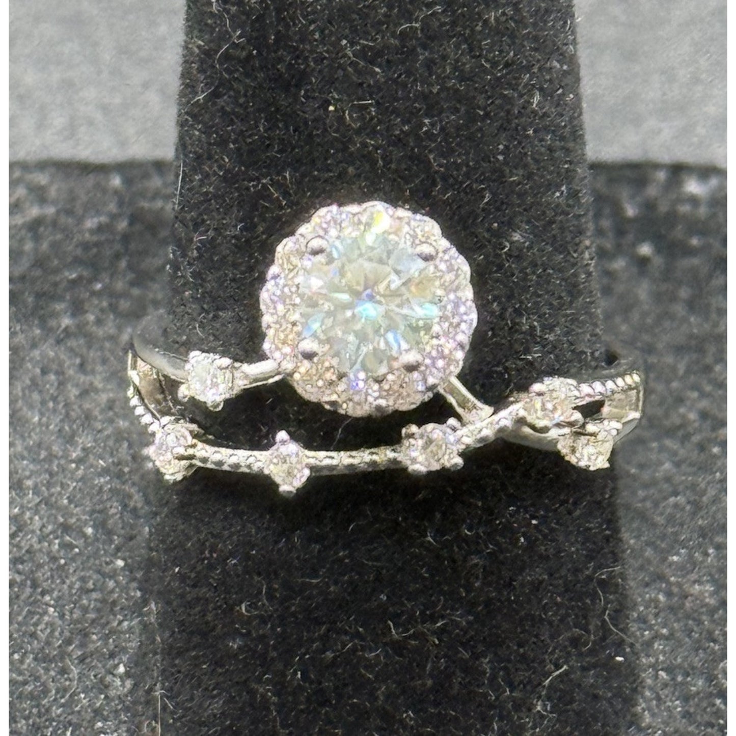 New Condition Sterling Silver Moissanite Free Form Ring Size 6.50 GRA