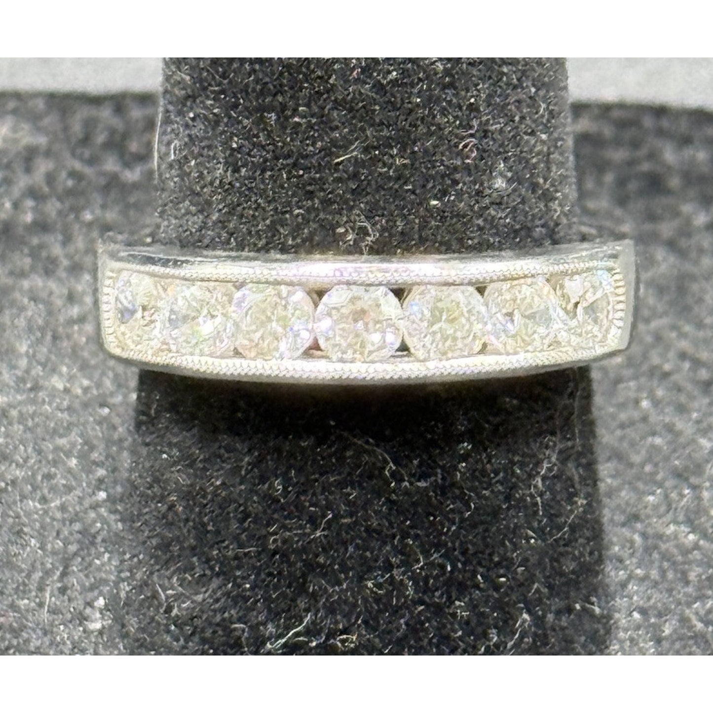 EUC Sterling Silver 7-Stone Cubic Zirconia Channel Band Wedding Ring Size6.5 N28