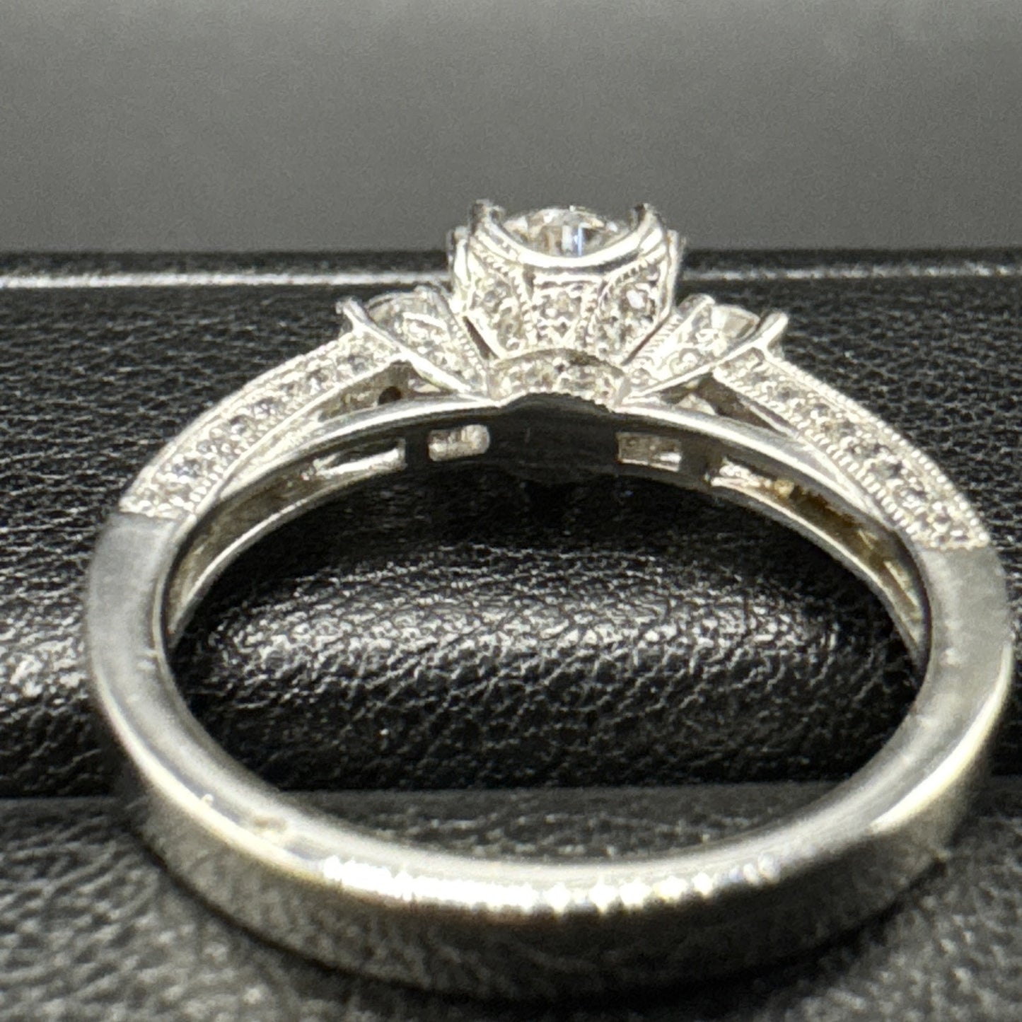 Sterling Silver CZ Vintage Style Engagement Ring 925 Size 6.5 N13