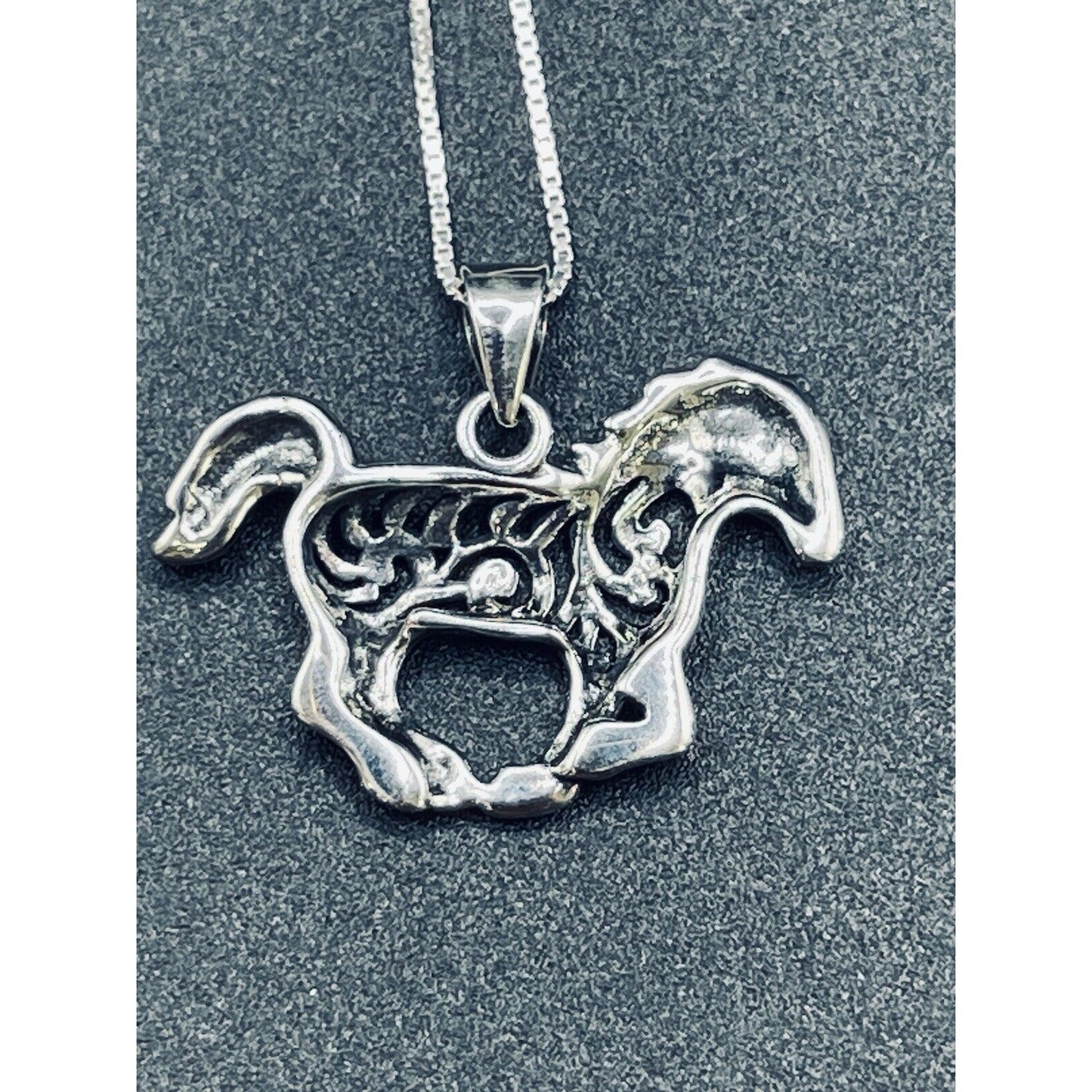 18” New Condition Horse Pendant Necklace Box Chain 925