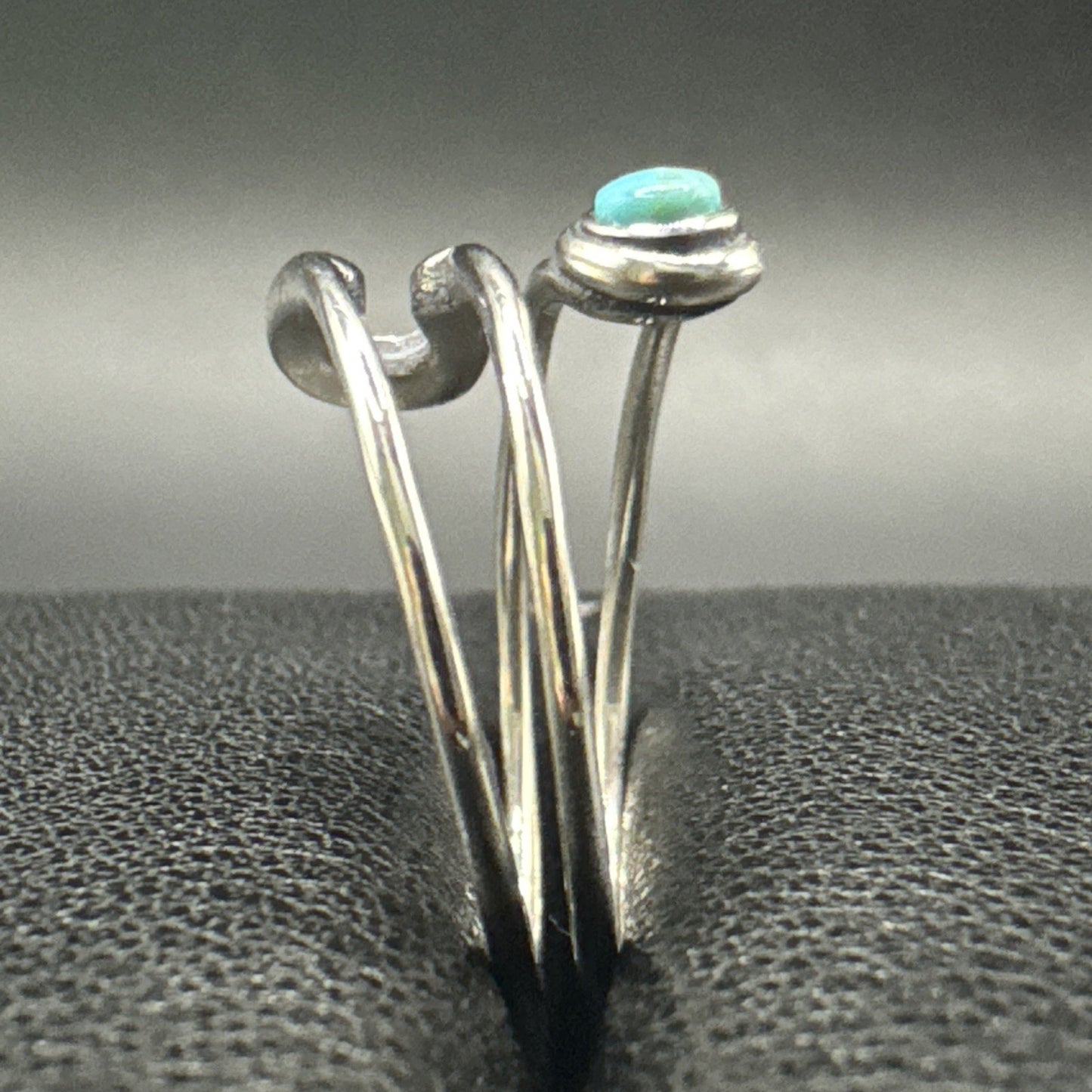 New Condition Sterling Silver Turquoise Safety Pin Adjustable Ring 925 Size 7