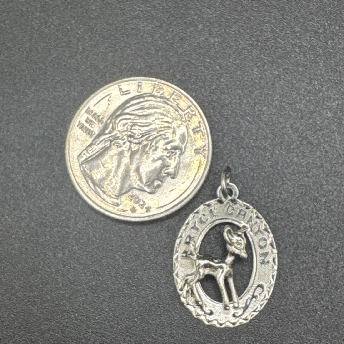 Bryce Canyon Sterling Silver Deer Charm Cree 925 N1