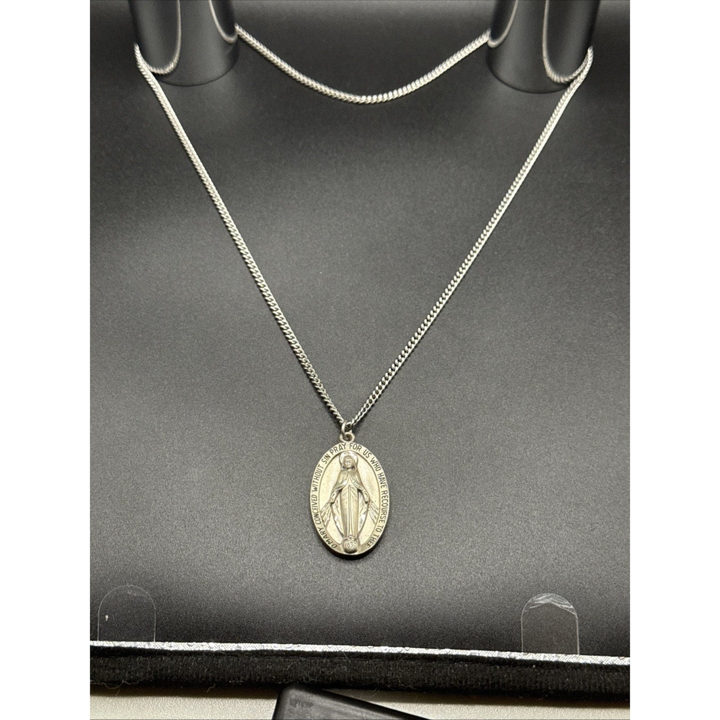 24” Sterling Silver Virgin Mary Pendant Necklace 25g 925