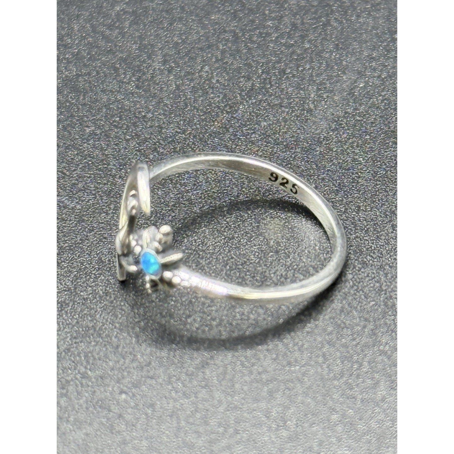 New Condition Sterling Silver Cat On Moon Star Lab Blue Opal Ring Size 7 Adjust