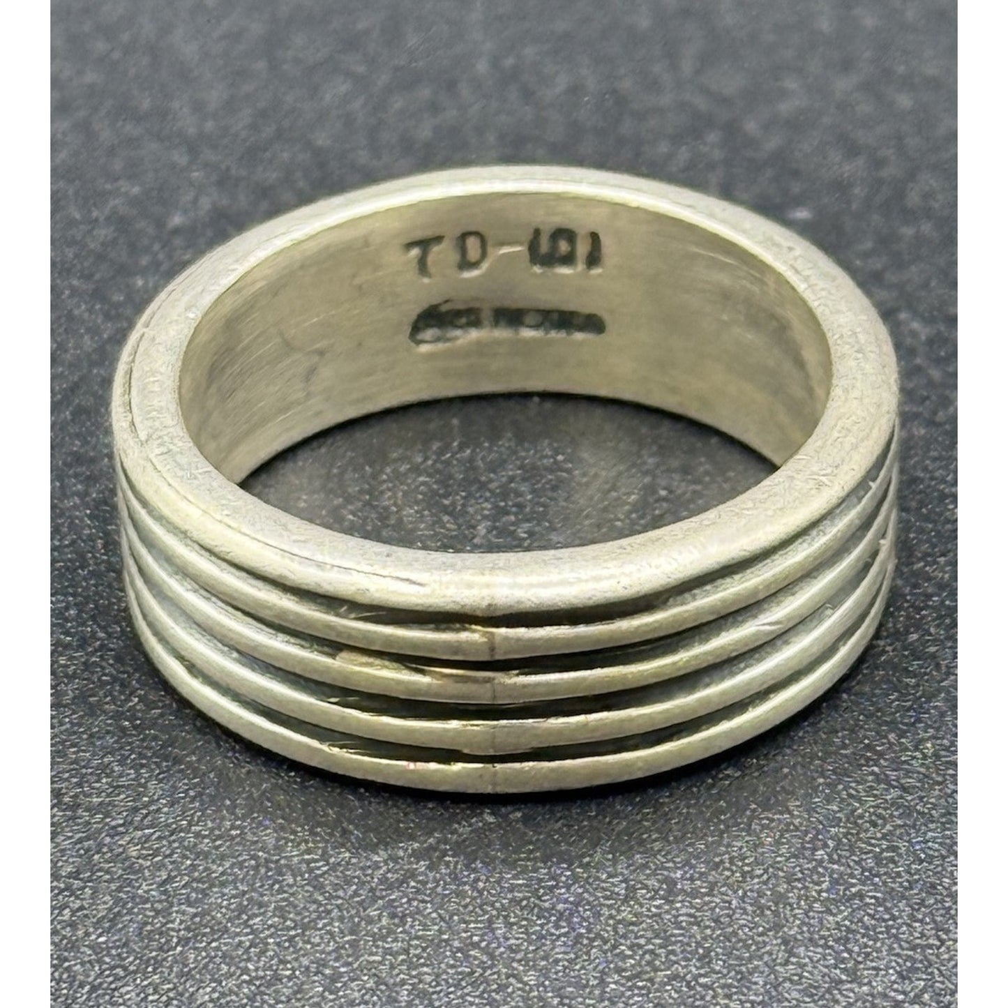Vintage Taxco 8MM Grooved Band Ring Size 8.25 P10