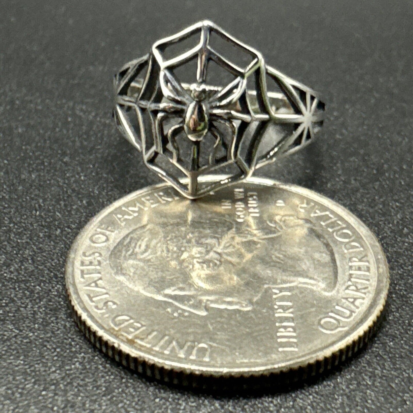 New Condition Sterling Silver Spider Web Ring 925 Size 7