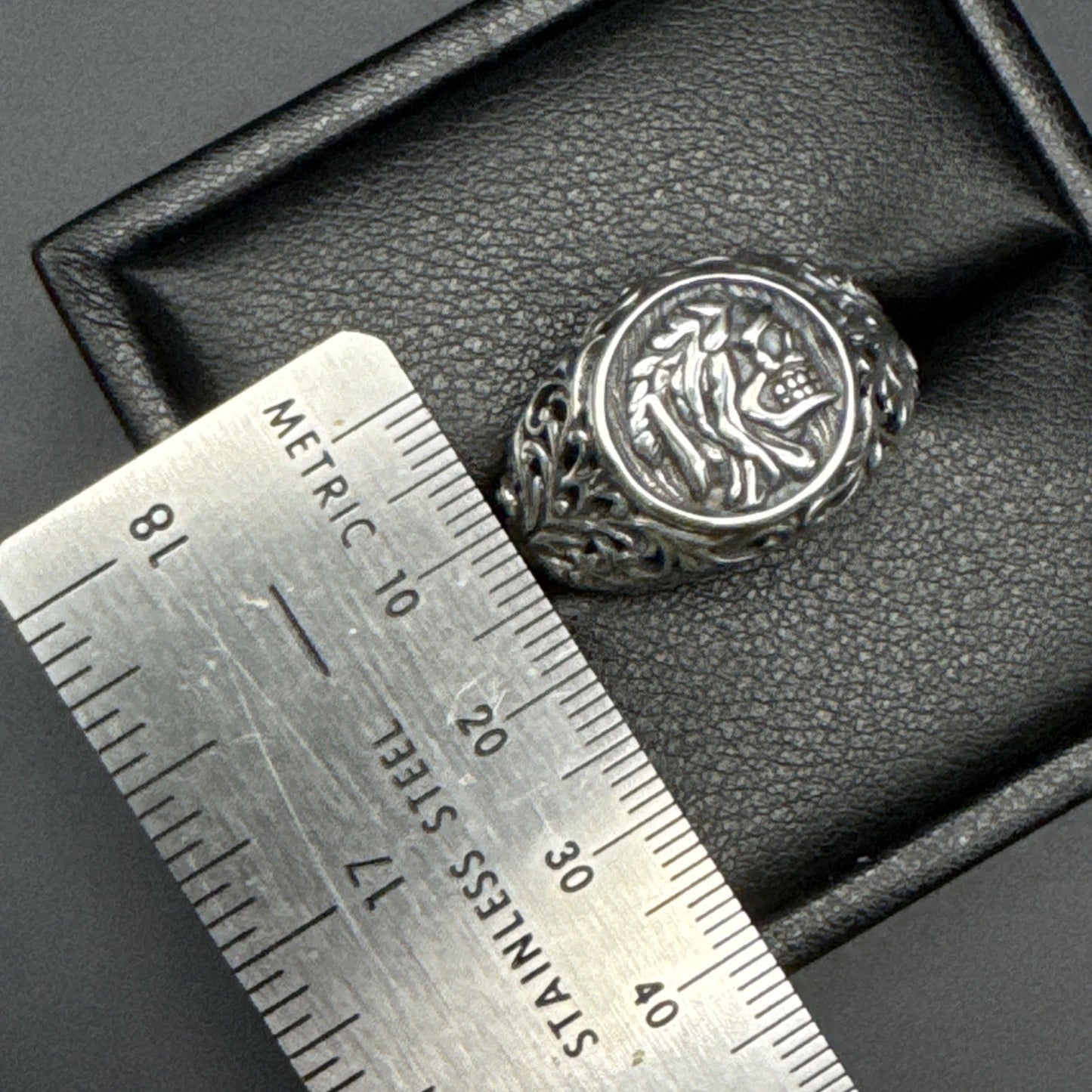 New Condition Sterling Silver Skull Ring Size 13