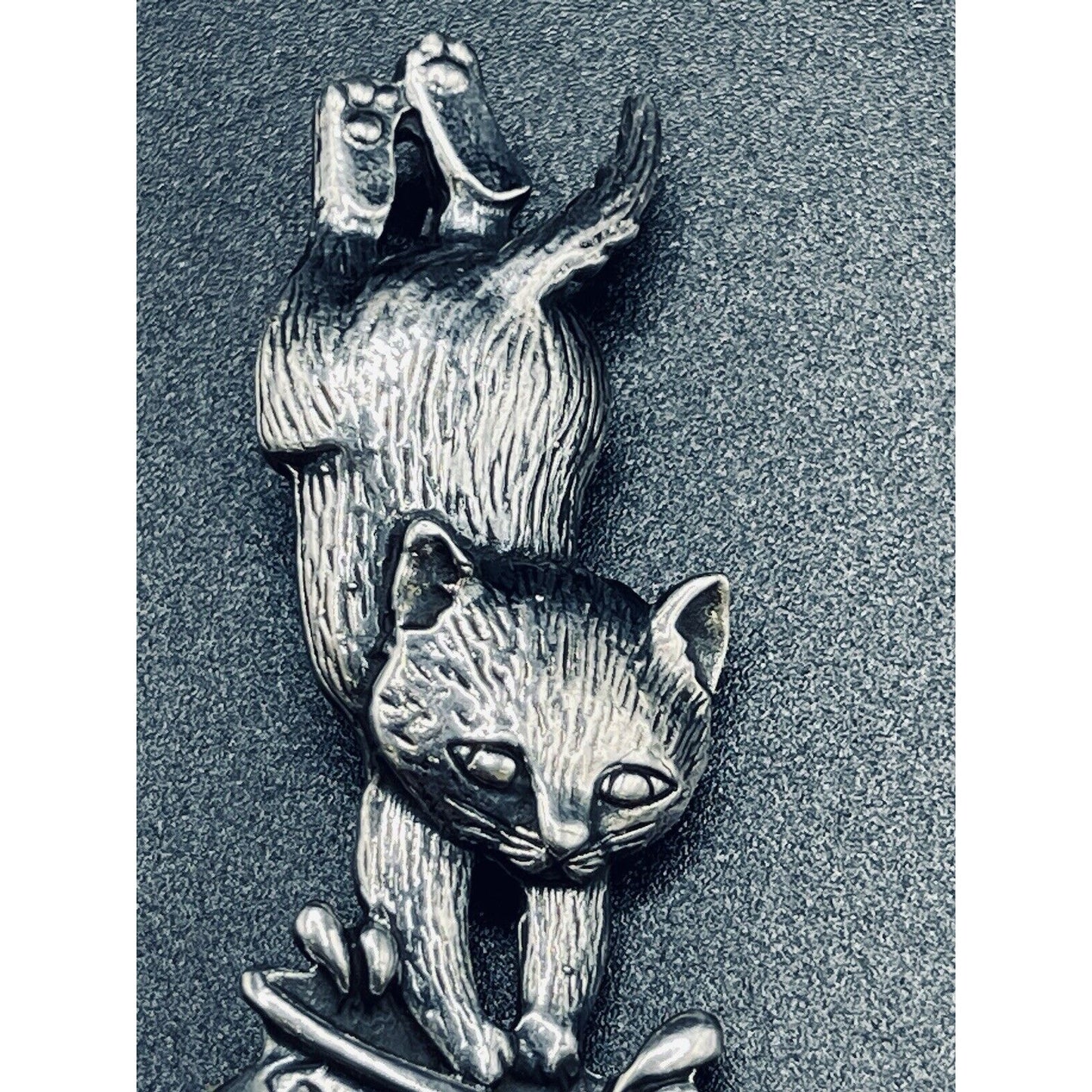 Vintage Sterling Silver Cat In Fish Bowl Brooch Pin 925 15 Grams L19