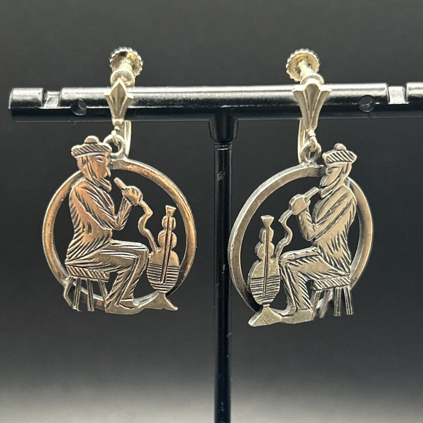 Antique 900 Silver Hookah Smoking Man Screwback Earrings K15 Tested