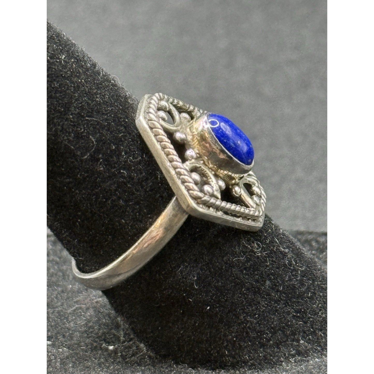 Excellent Used Condition Sterling Silver Genuine Lapis Ring Size 7.00 925 P19