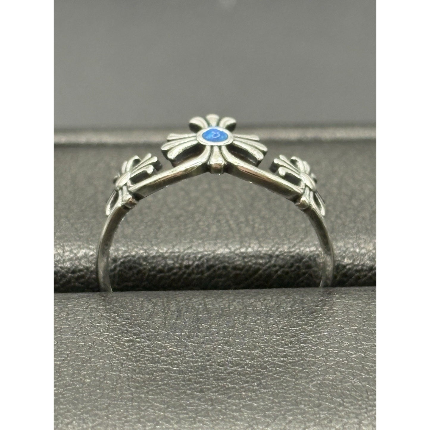 New Condition Sterling Silver Lab Blue Opal Crosses Ring Size 7