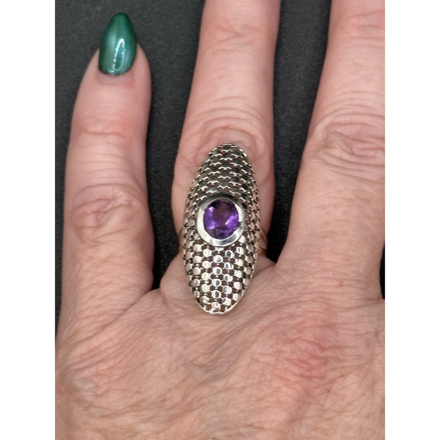 EUC Sterling Silver Oblong Genuine Amethyst Ring Size 7.00 P18