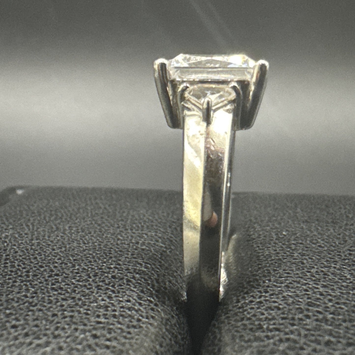 Sterling Silver Radiant Trillion CZ Ring 925 Size 8.75 P2