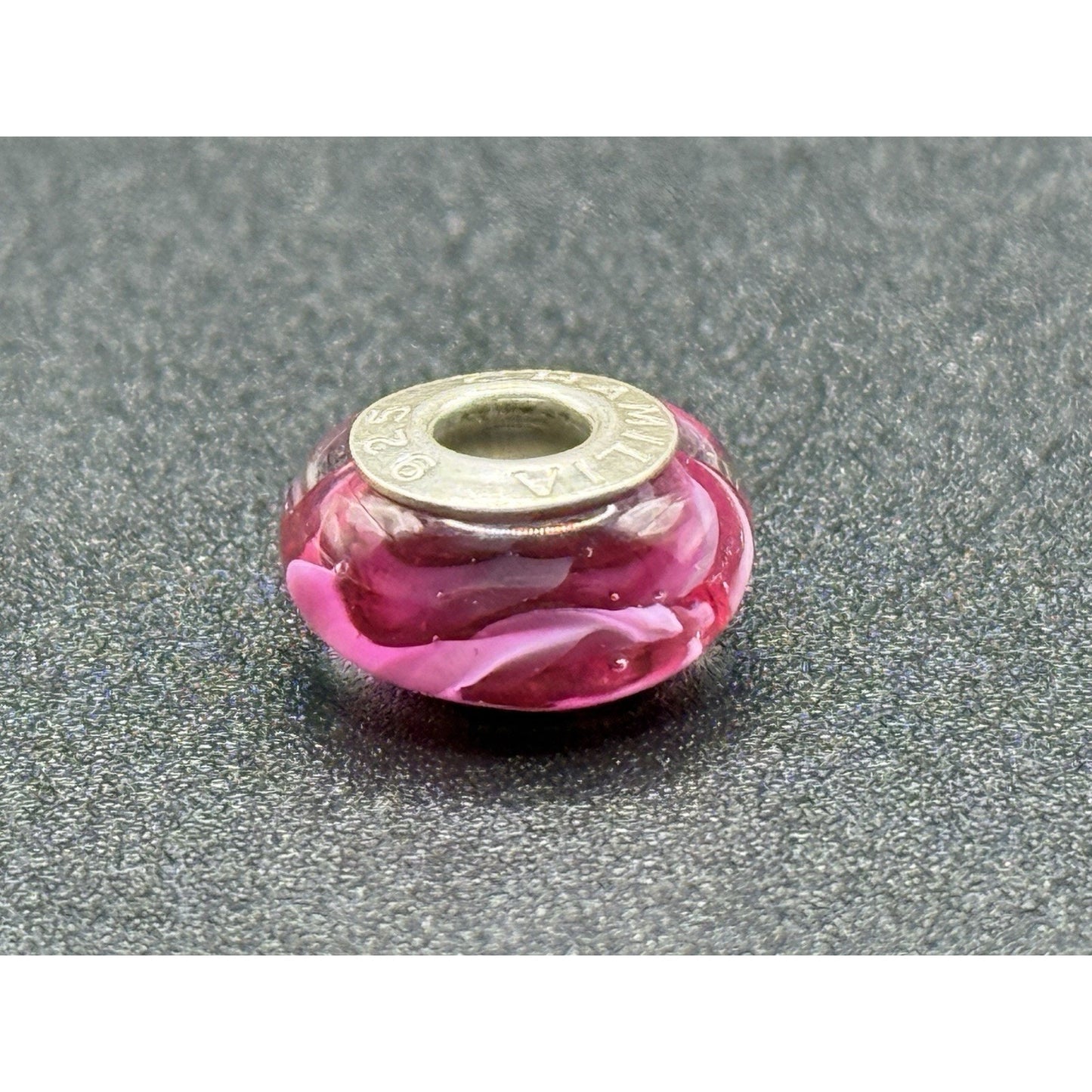 Chamilia Fuchsia Flames Pink & White Murano Glass Charm P20