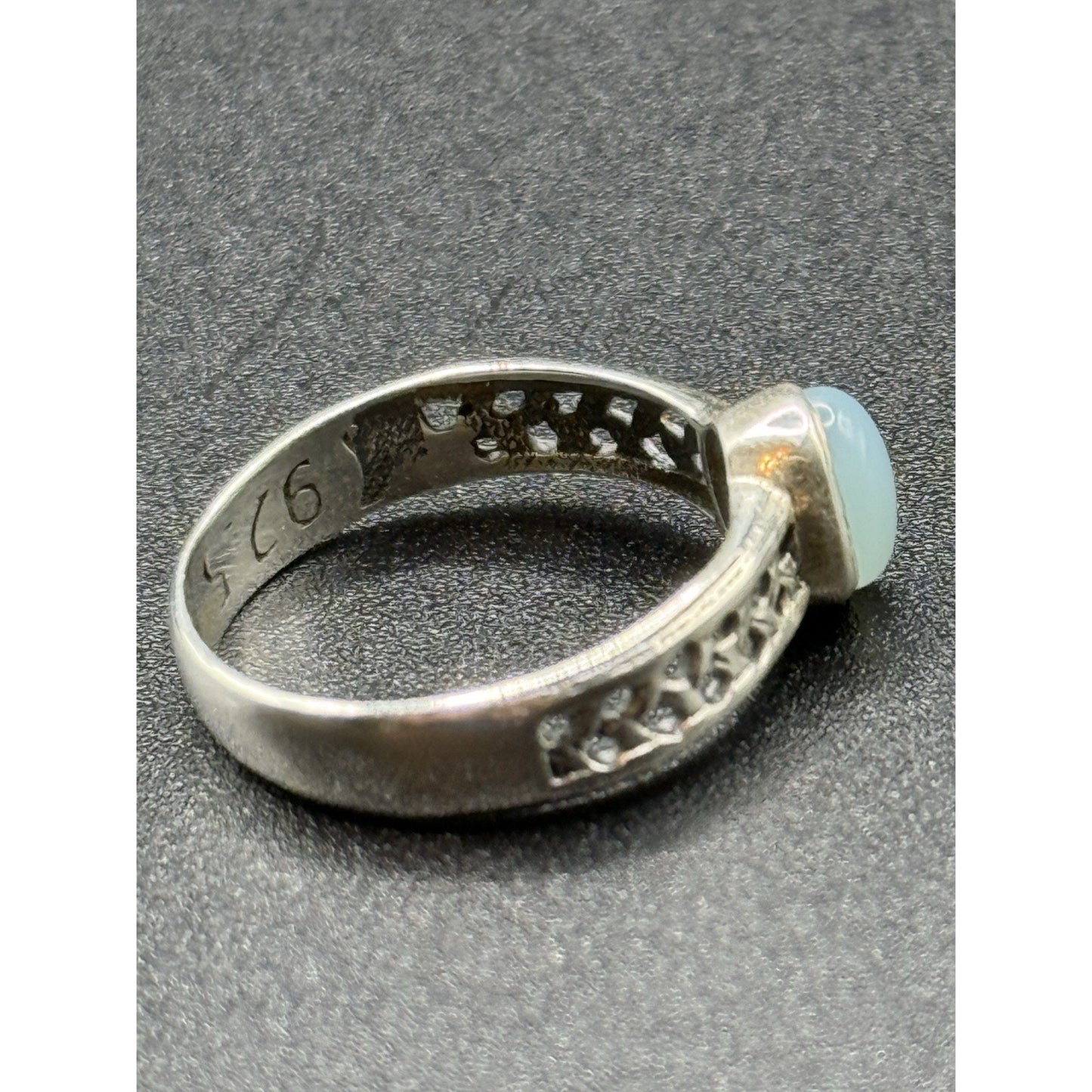Excellent Used Condition Sterling Silver Milky Aquamarine Ring Size 7.00 P19