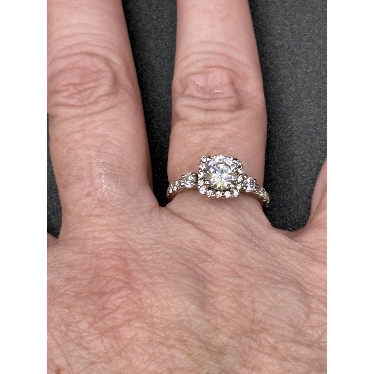 EUC Sterling Silver Cubic Zirconia Engagement Ring Size 6.00 P5