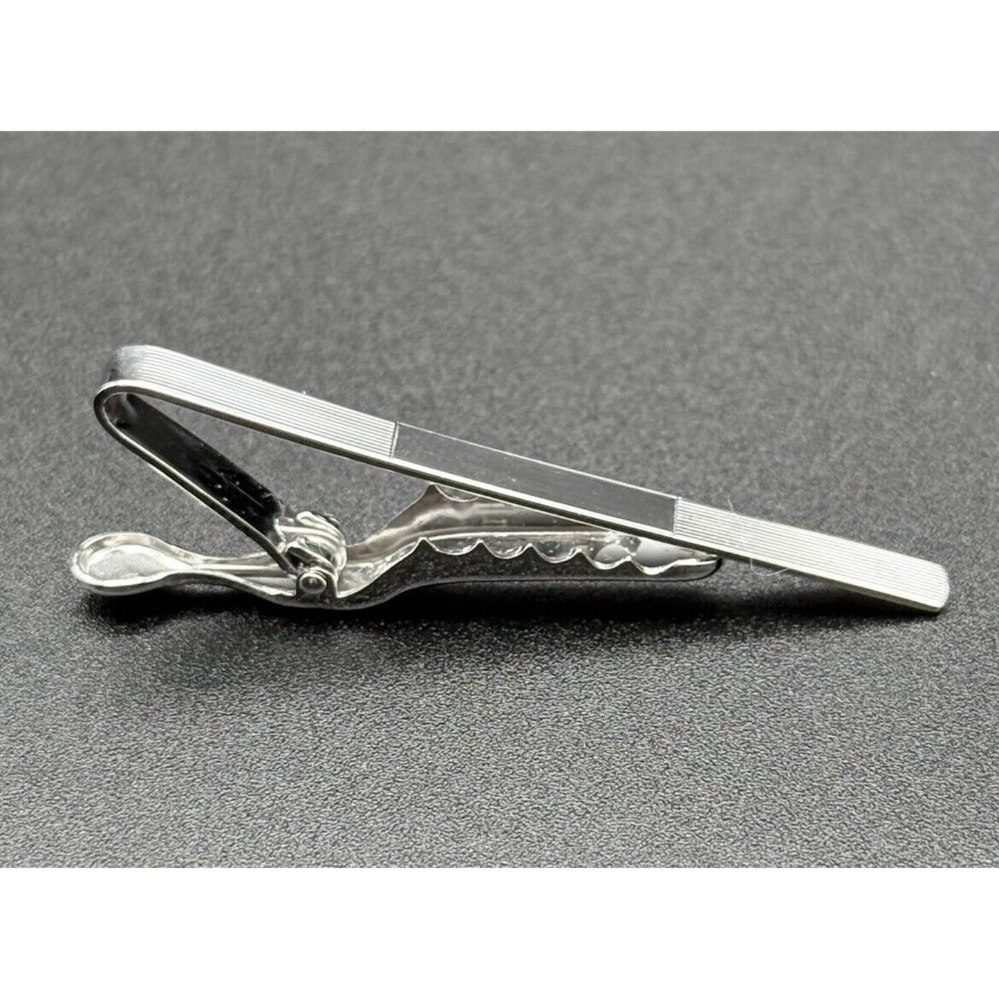 Excellent Used Condition Sterling Silver Tie Clip Engravable 4 Grams 925 N11