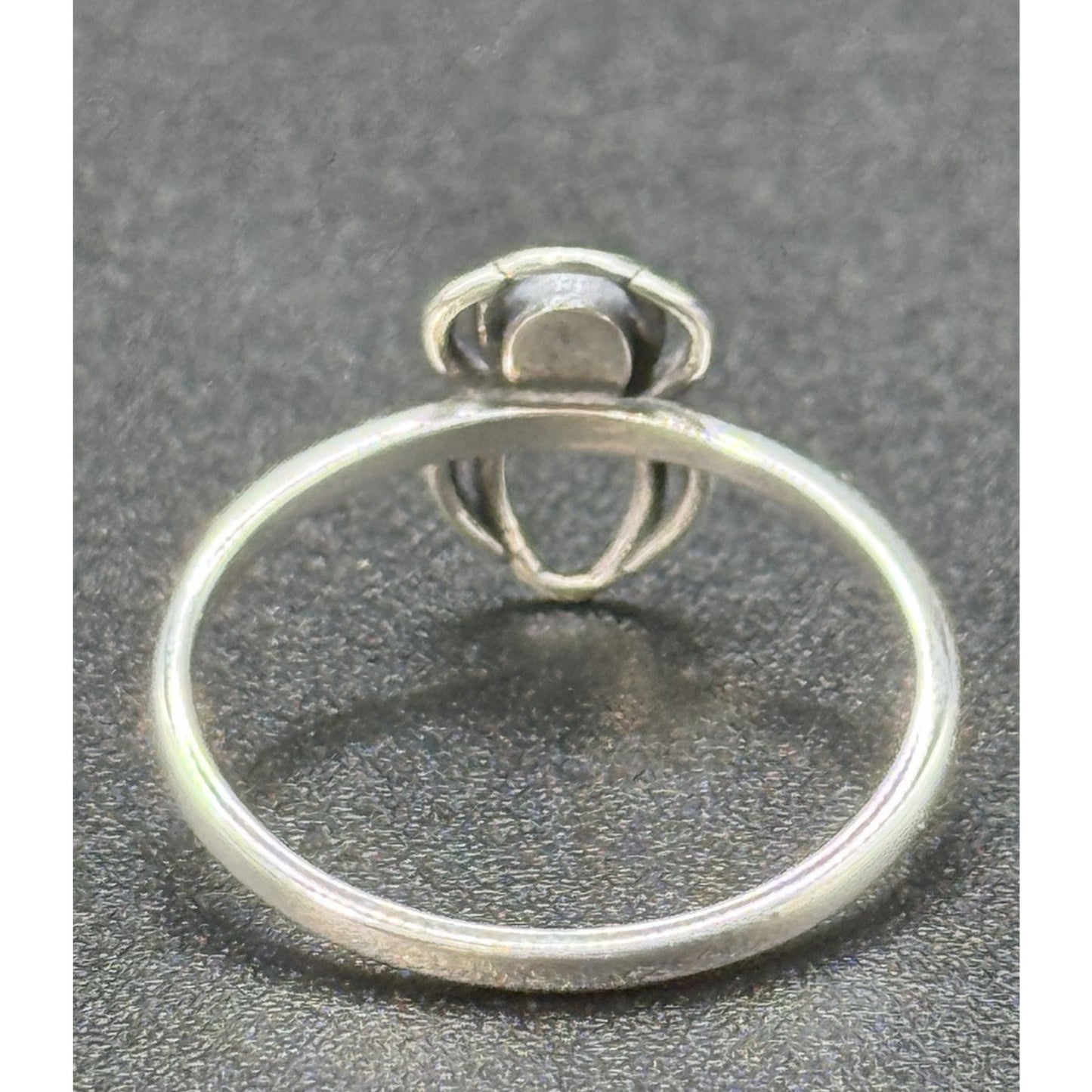 New Condition Sterling Silver Lab Blue Opal Spider Dainty Ring Size 6.50