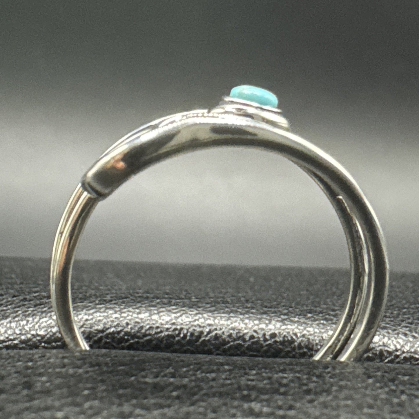 New Condition Sterling Silver Turquoise Safety Pin Adjustable Ring 925 Size 7