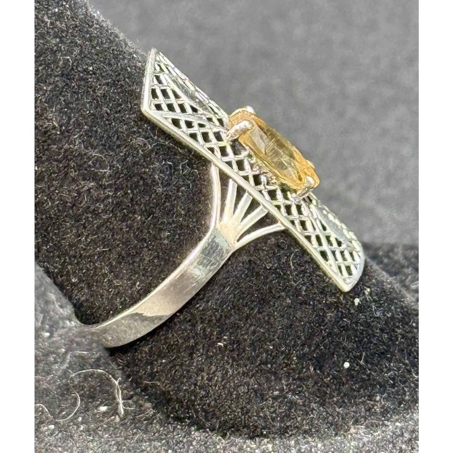 EUC Sterling Silver Genuine Citrine Filigree Ring Size 7 925 Q24