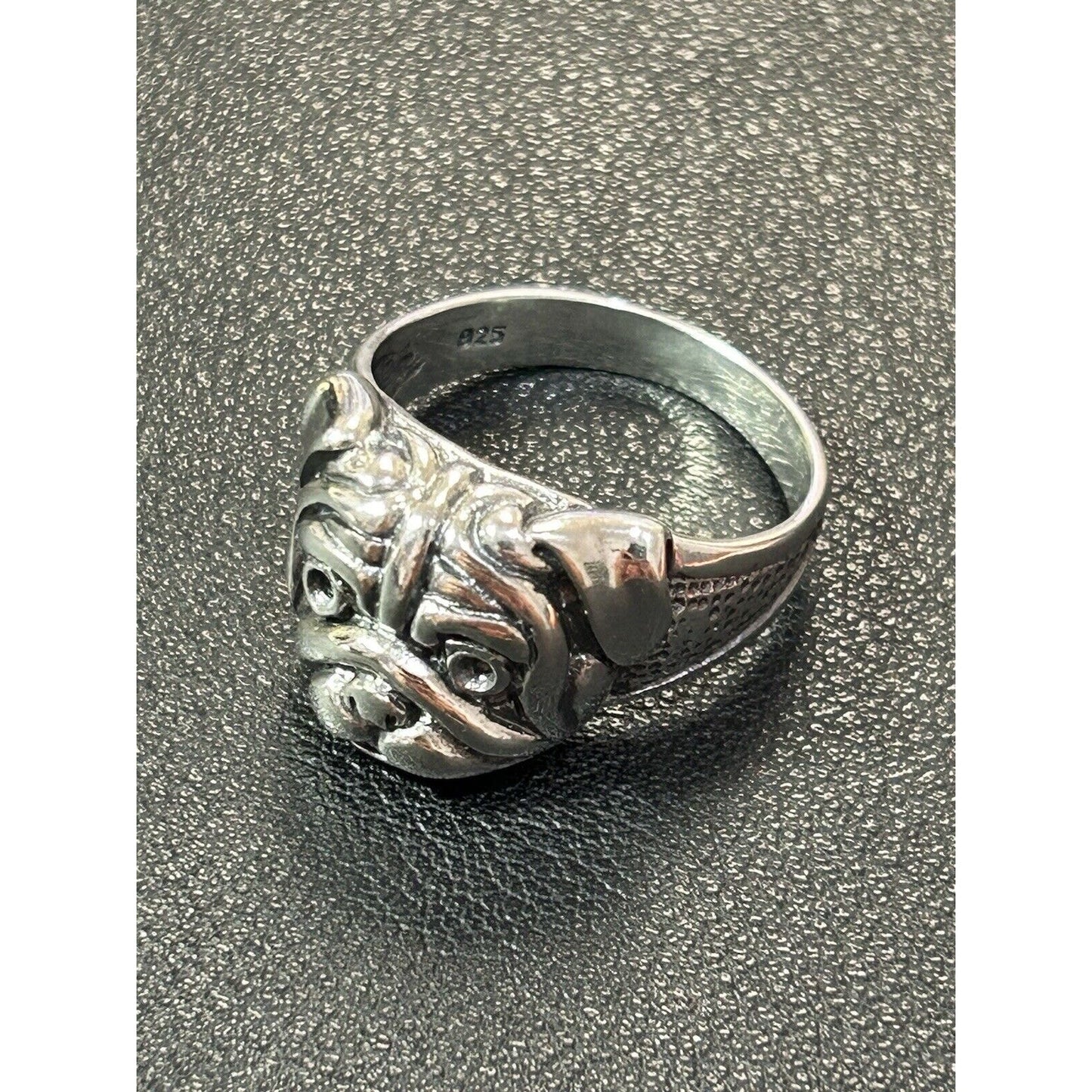 New Condition Sterling Silver Bulldog Ring Size 10.00