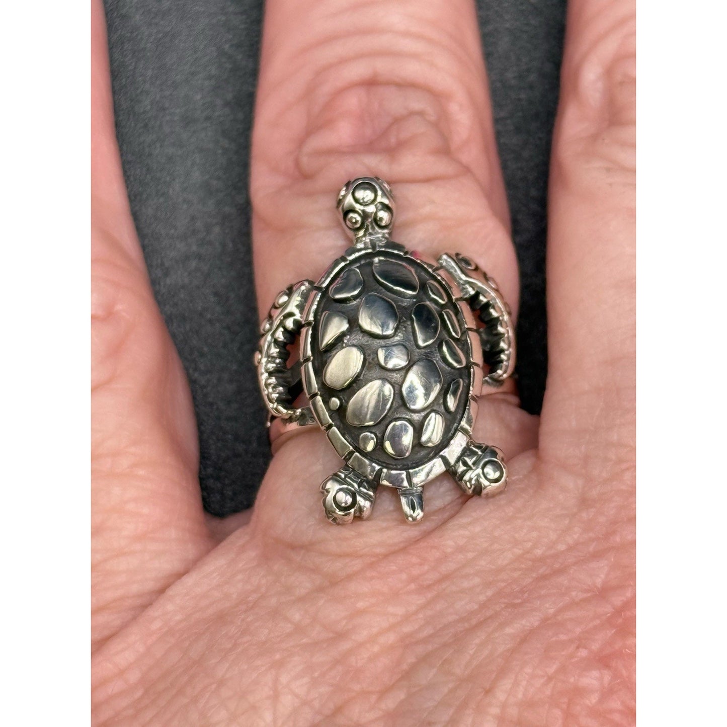 New Condition Sterling Silver Sea Turtle Ring Size 7.00