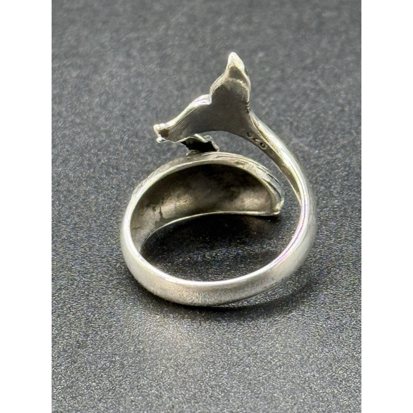 New Condition Sterling Silver Whale Ring Size 7.00 Adjustable