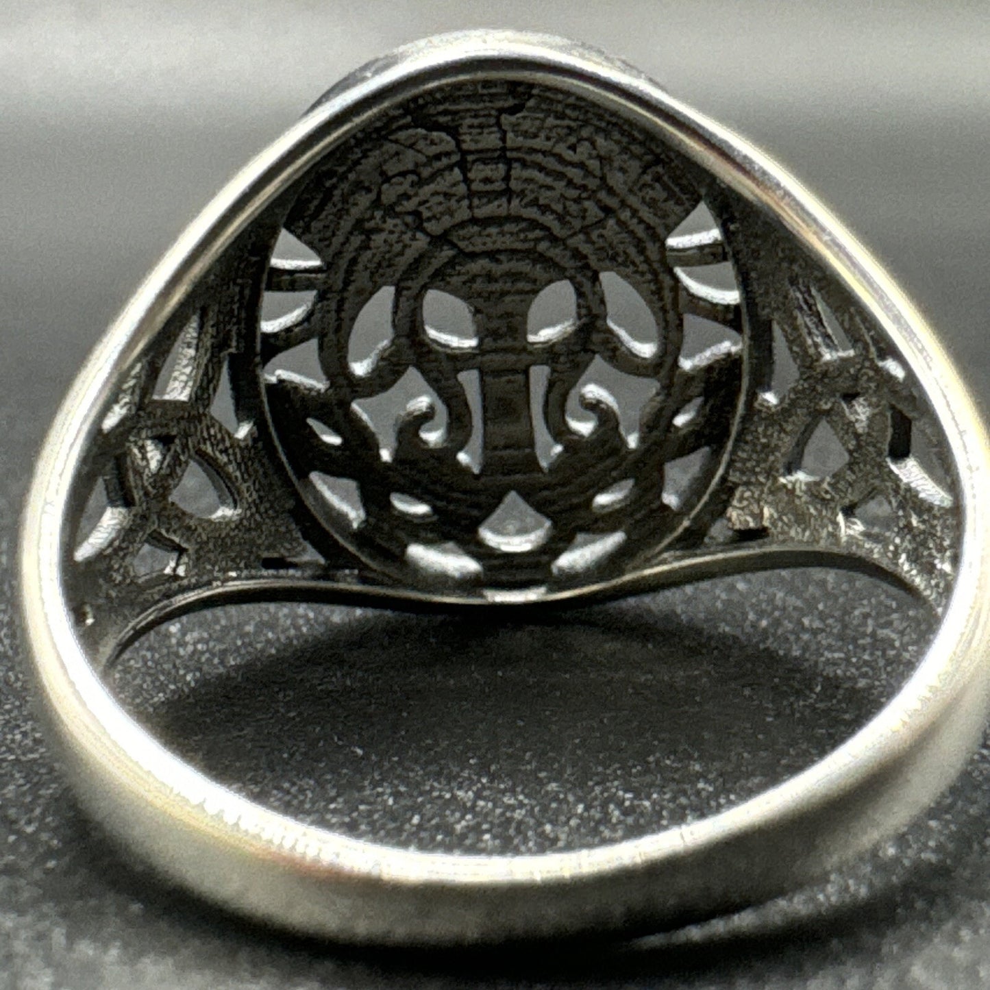New Condition Sterling Silver 7RI24 Celtic Sun Moon Ring 925 Size 7
