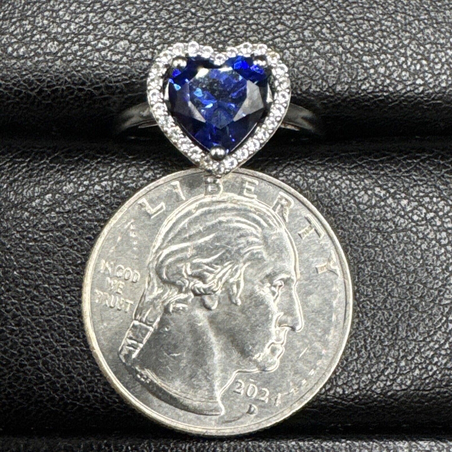 New Condition Sterling Silver Heart Sapphire Ring 925 Size 7