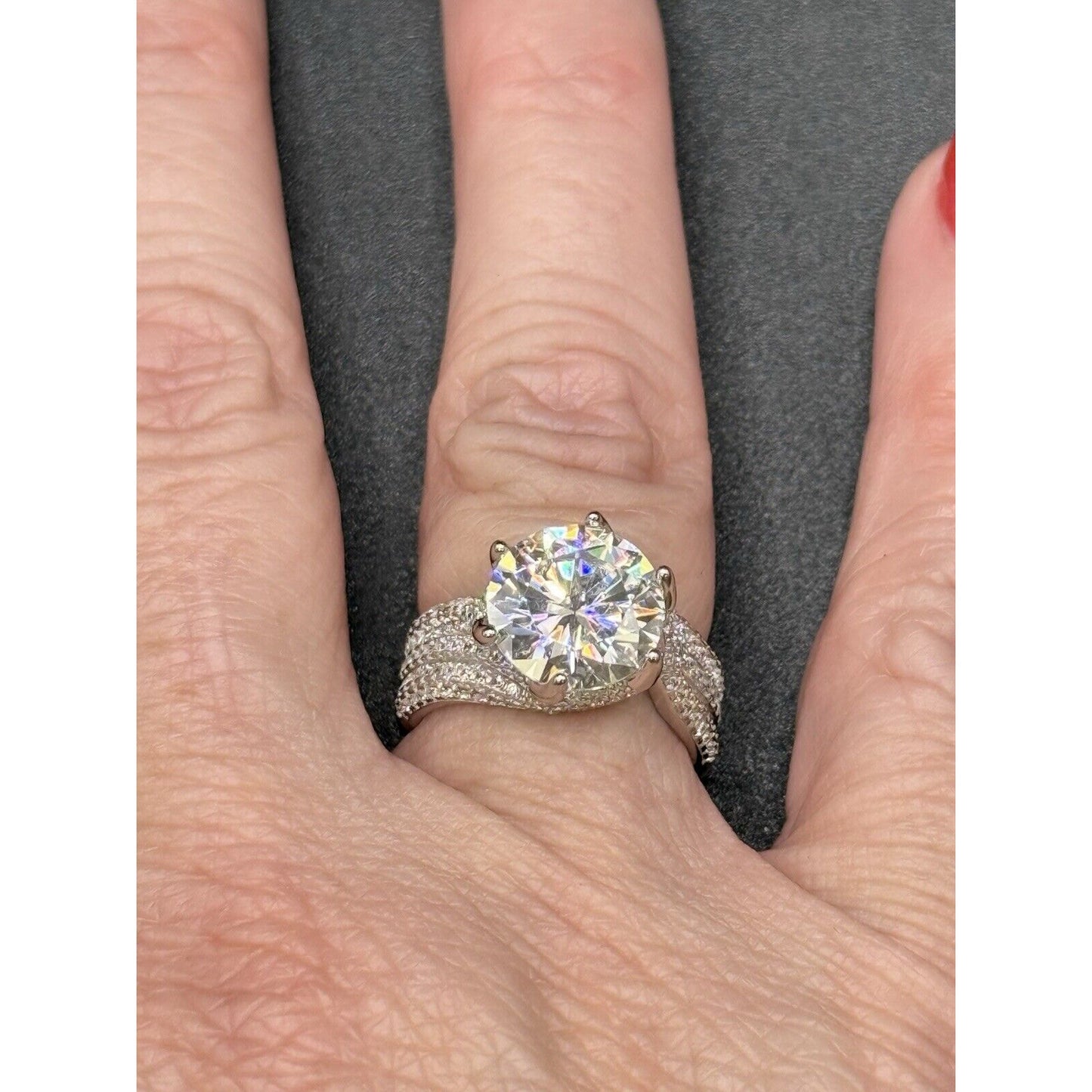 New Condition Sterling Silver 5 carat Moissanite Ring Size 6.75 GRA