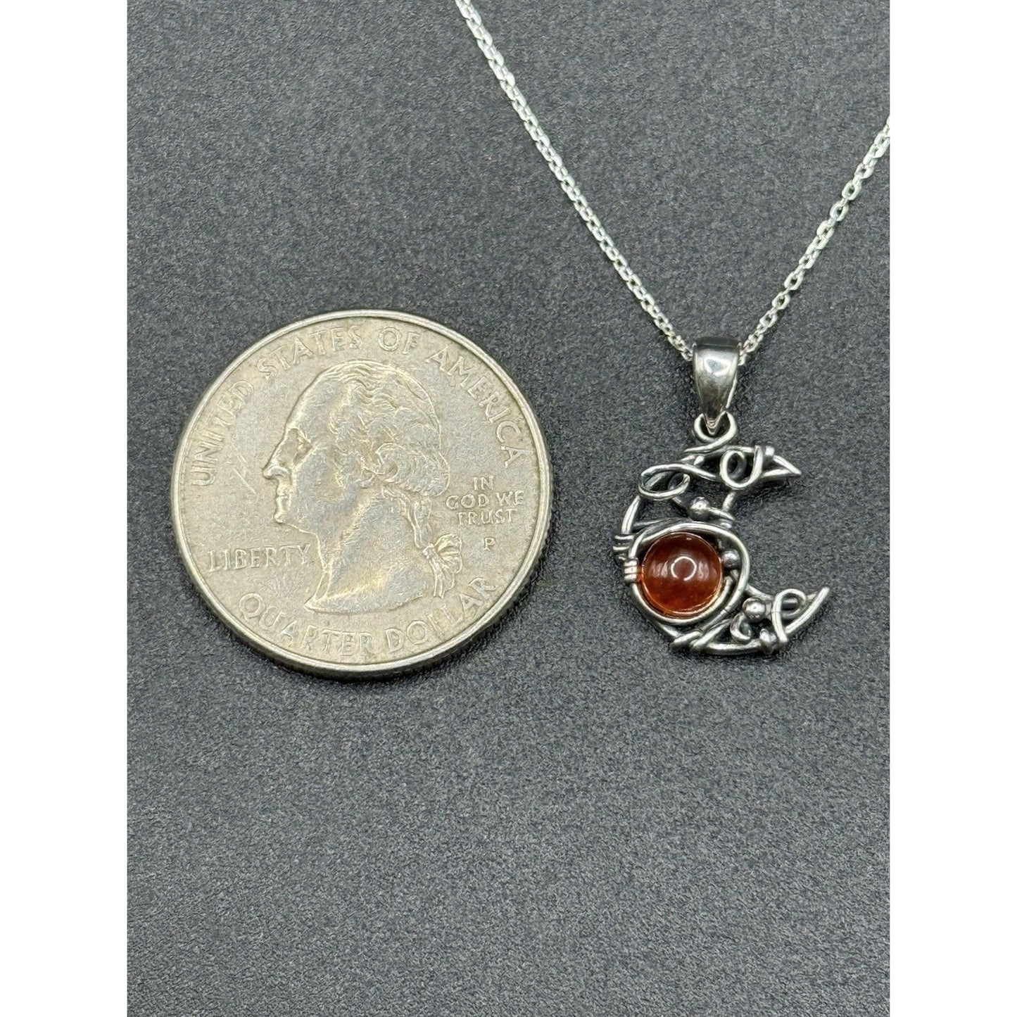18” New Condition Sterling Silver Genuine Garnet Crescent Moon Pendant Necklace