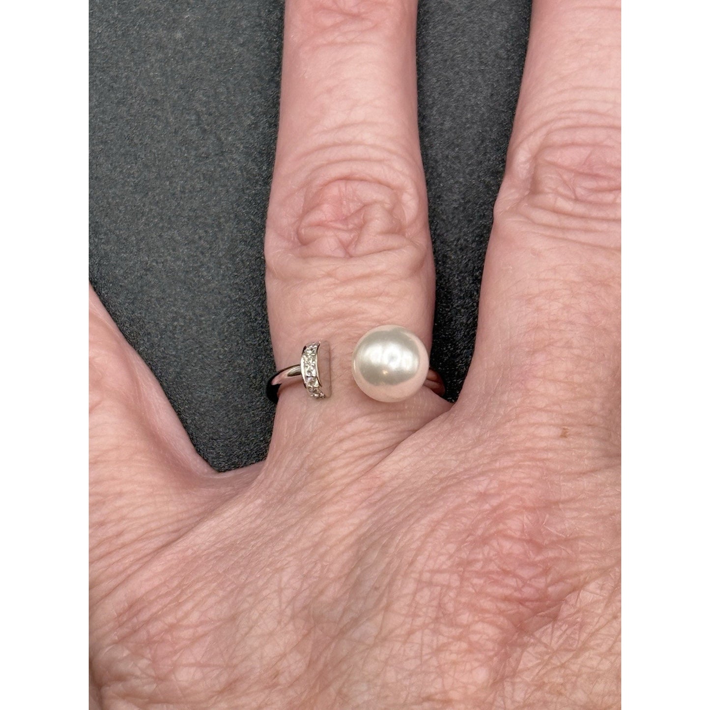 New Condition Sterling Silver Pearl Cubic Zirconia Ring Size 7.00 Adjustable