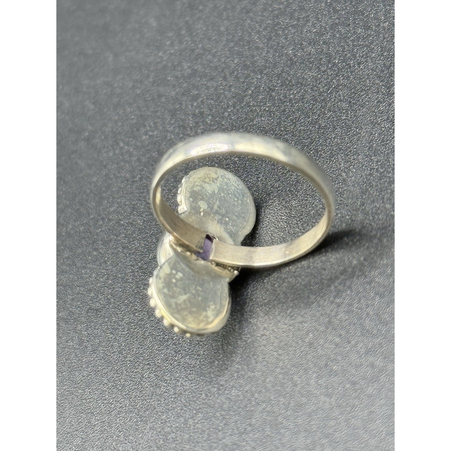 EUC Genuine Amethyst Ring Size 7.00 925 Q21