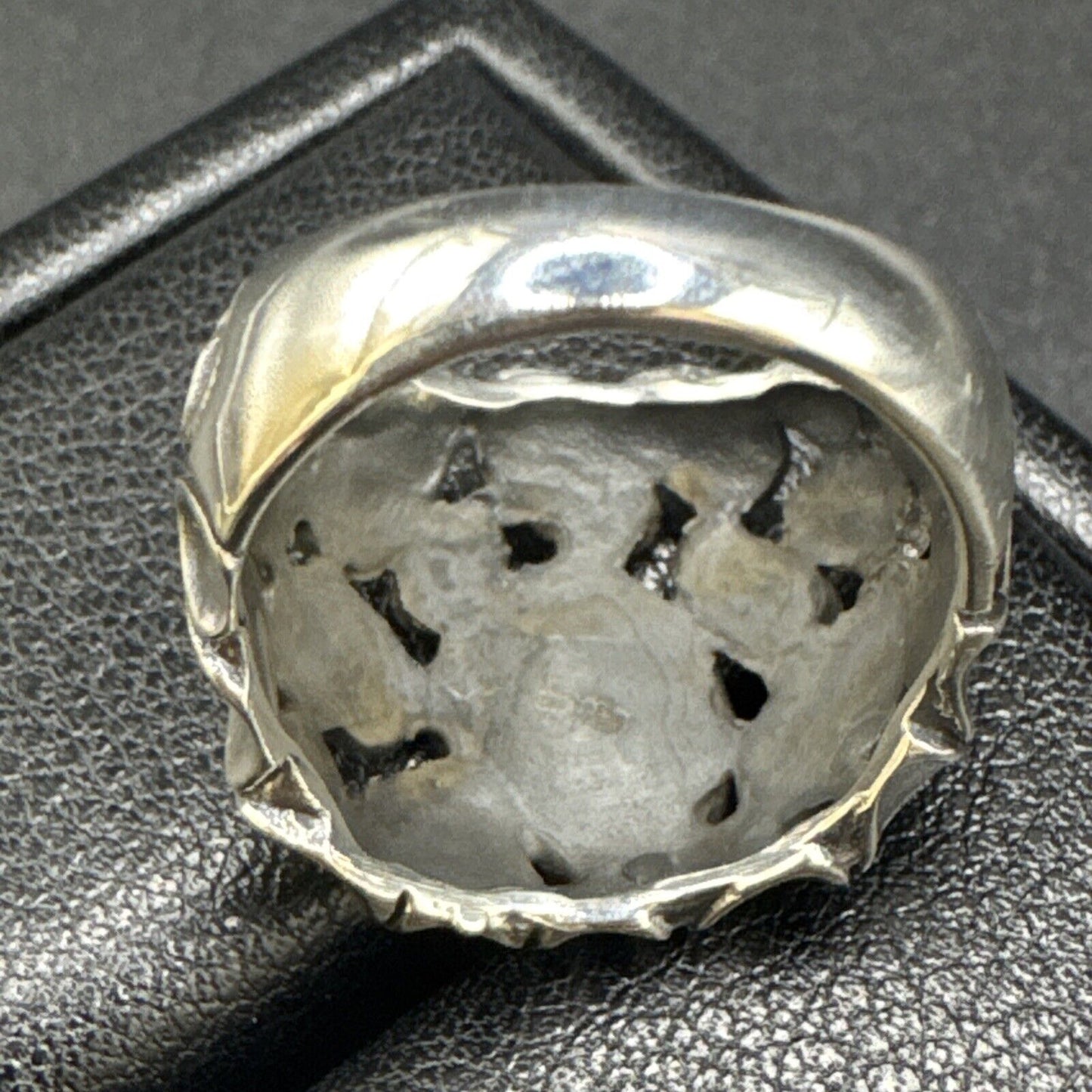 New Condition Sterling Silver Abstract Pebbles Ring 925 Size 6.5